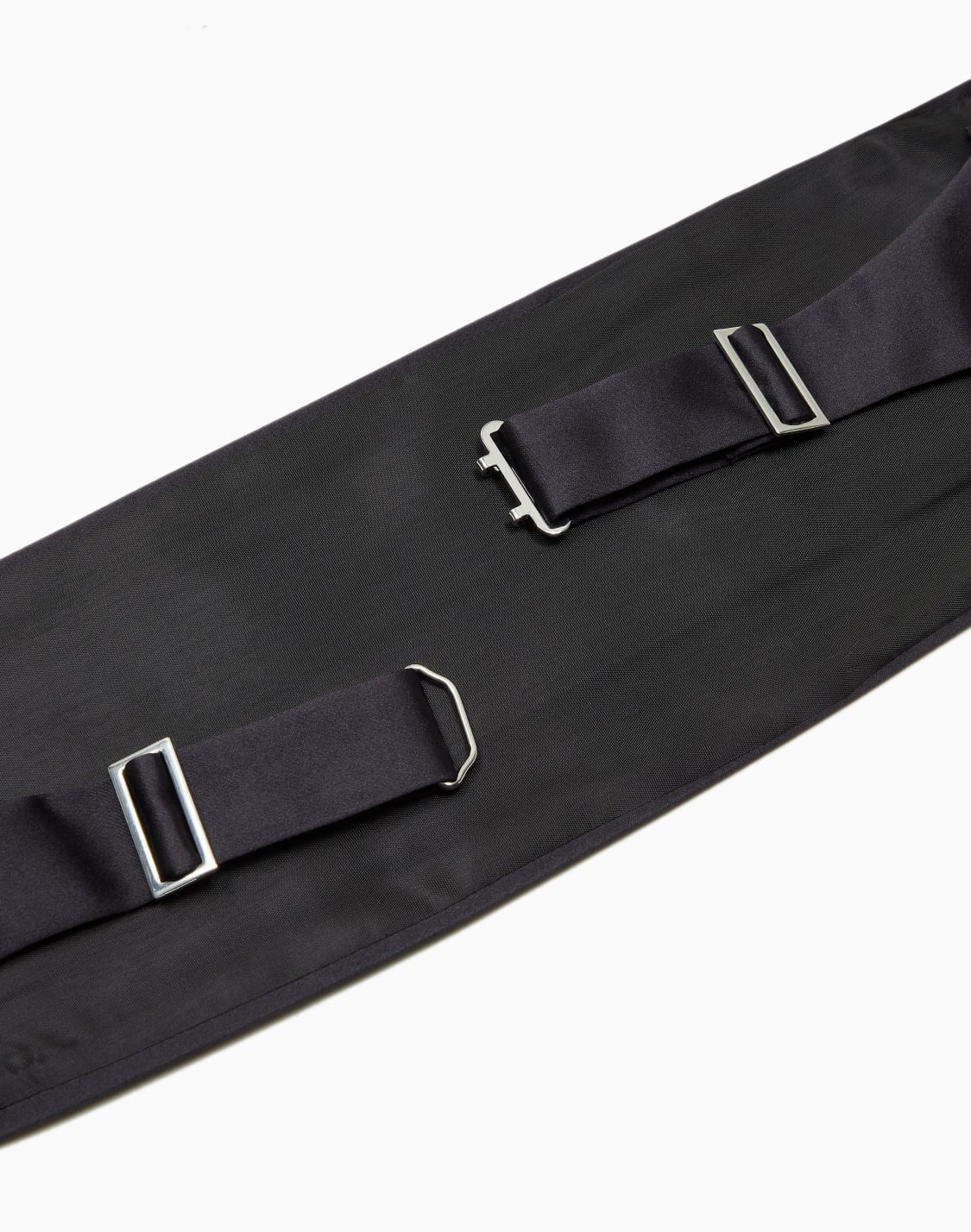 silk-tuxedo-cummerbund-blue--giorgio-armani