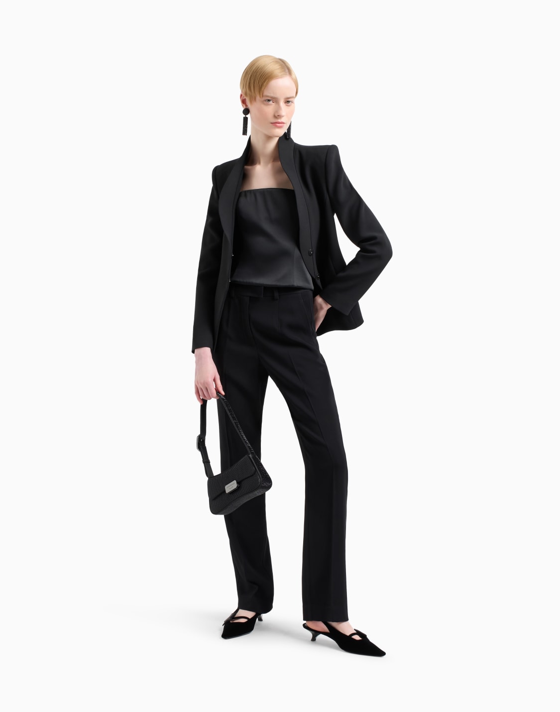 veste-en-crpe-cady-bords-profils-effet-volant-noir--emporio-armani