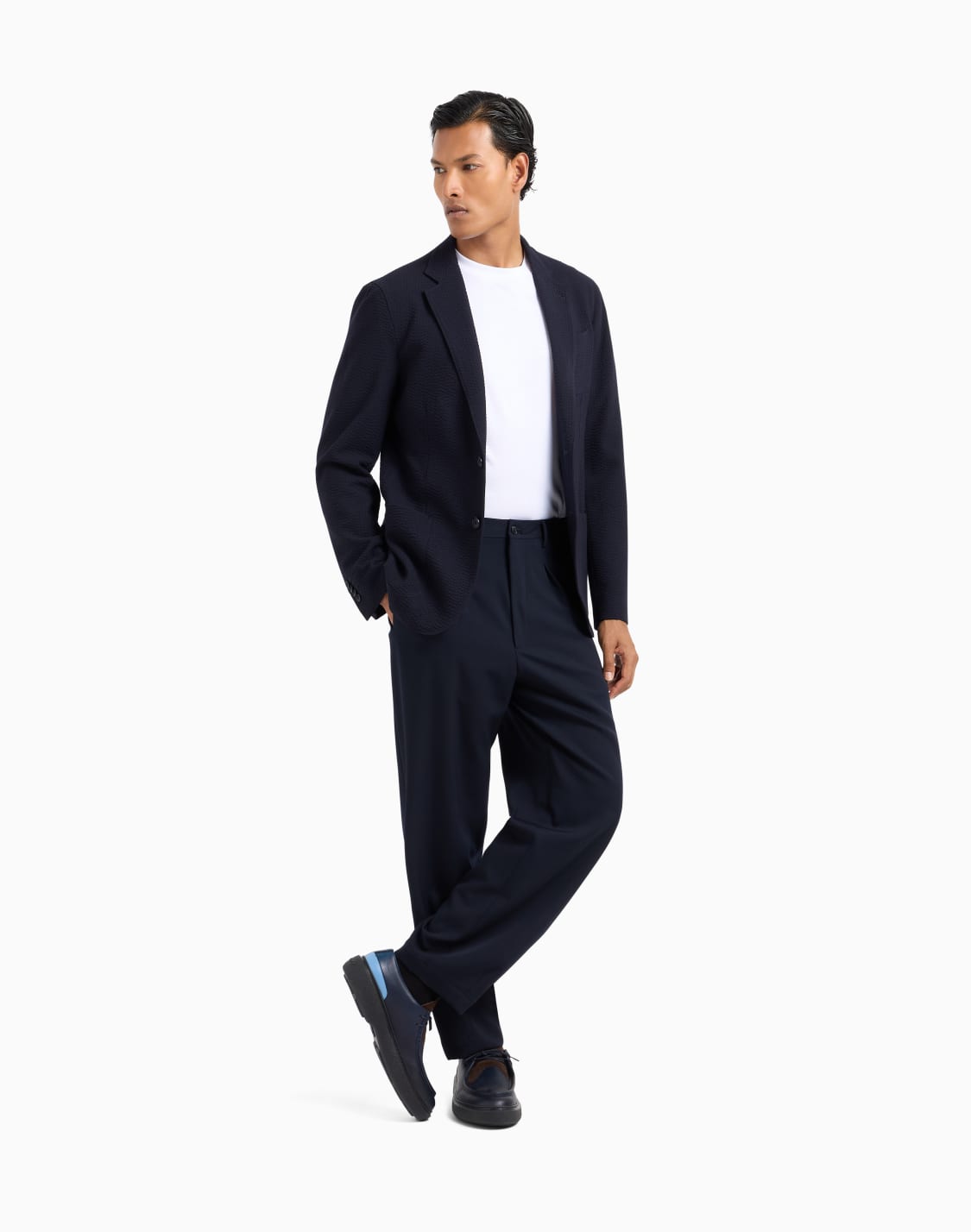 giacca-linea-upton-monopetto-in-lana-vergine-e-cashmere-seersucker-blu--giorgio-armani