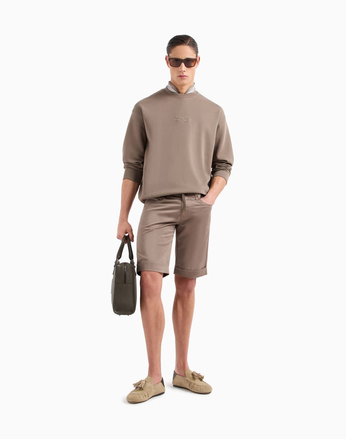 bermudas-de-cmodo-algodn-brillante-con-vuelta-en-el-bajo-beige--emporio-armani