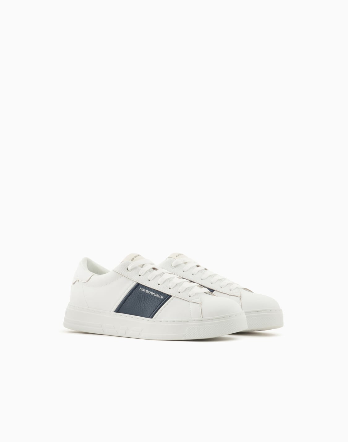 sneakers-in-pelle-con-dettaglio-logato-blu-navy--emporio-armani