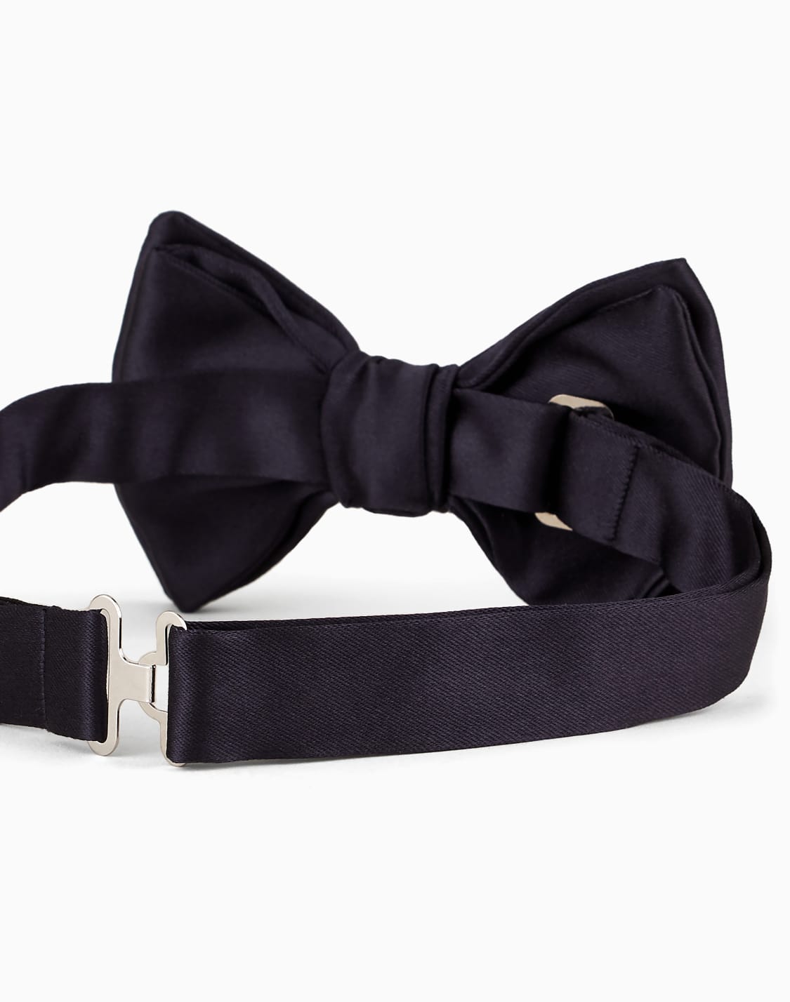 pure-silk-knotted-bow-tie-blue--giorgio-armani