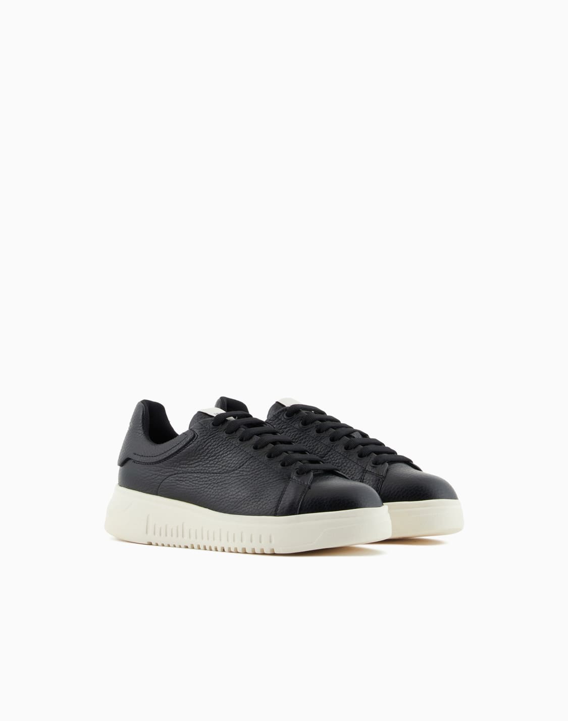 sneakers-in-pelle-bottalata-nero--emporio-armani