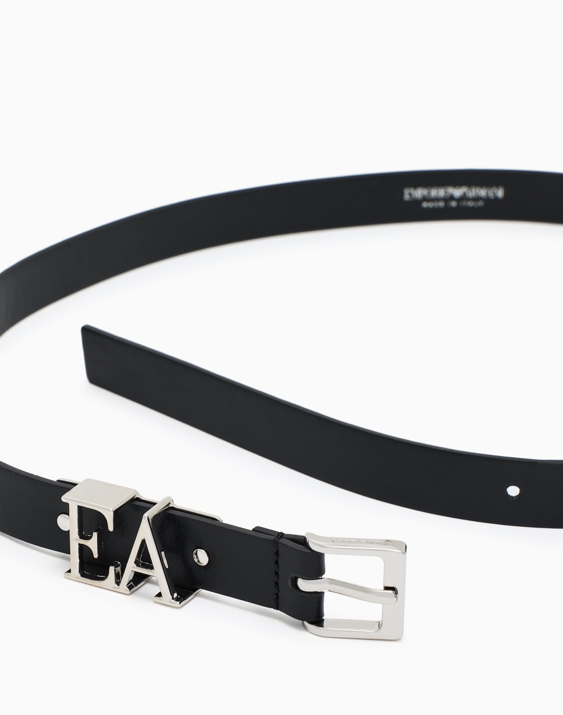 cintura-in-pelle-liscia-con-fibbia-ea-sagomata-nero--emporio-armani
