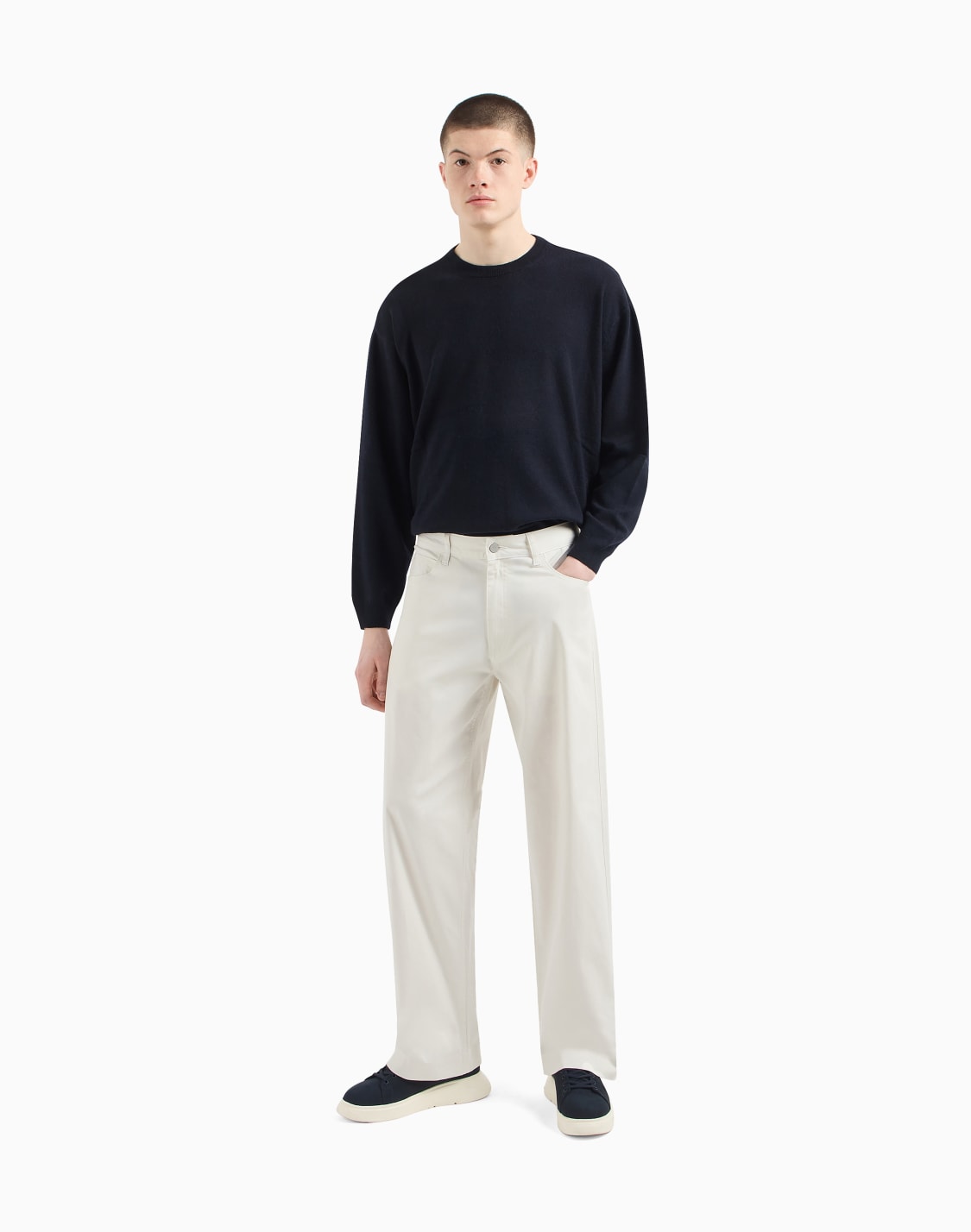pantaloni-cinque-tasche-in-gabardina-organica-asv-capsule-bianco--emporio-armani
