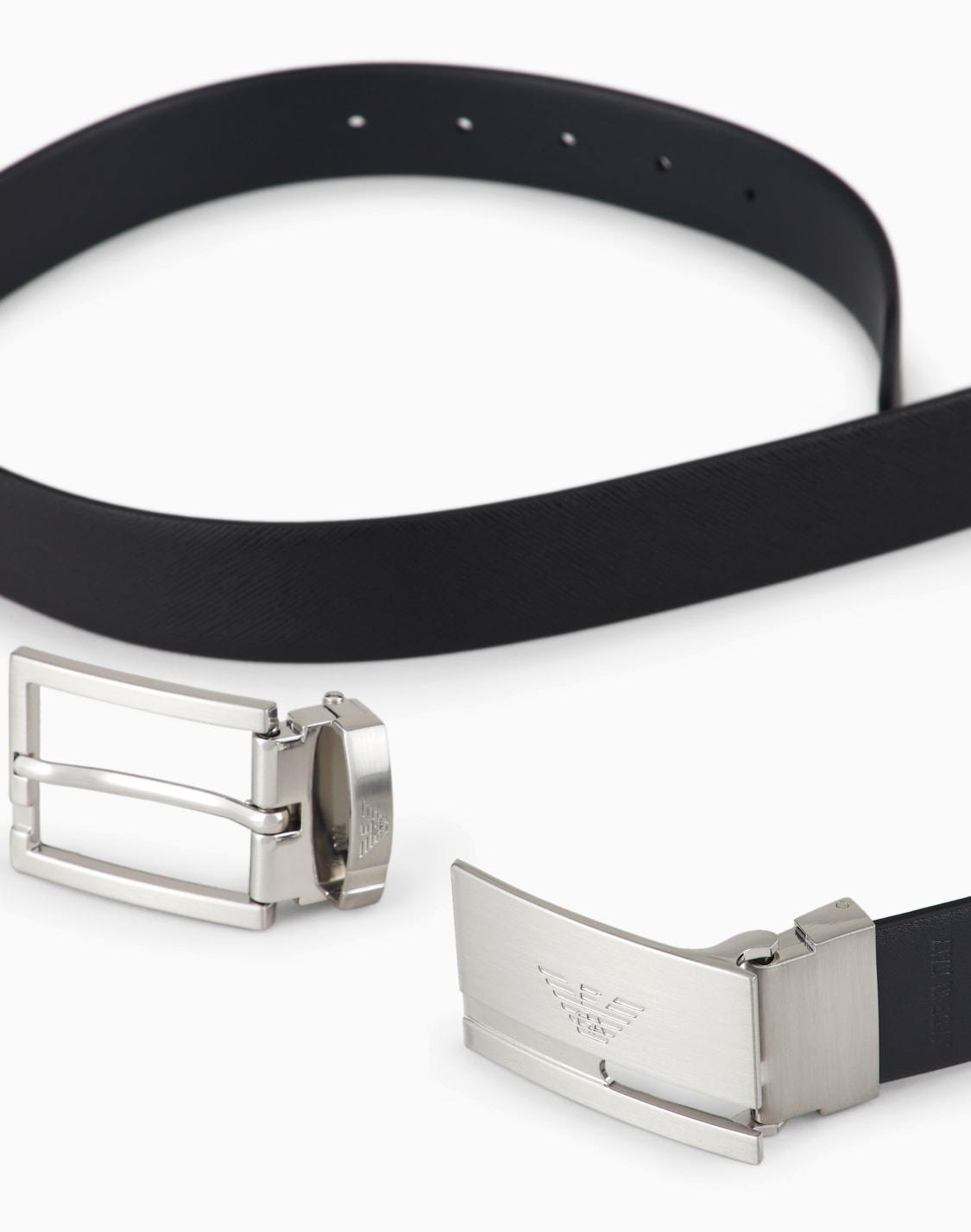 reversible-belt-in-two-tone-leather-with-all-over-embossed-eagle-black--emporio-armani