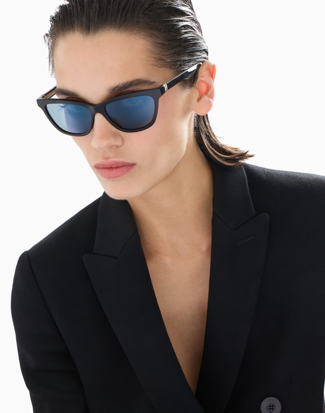 occhiali-da-sole-donna-forma-cat-eye-nero--giorgio-armani
