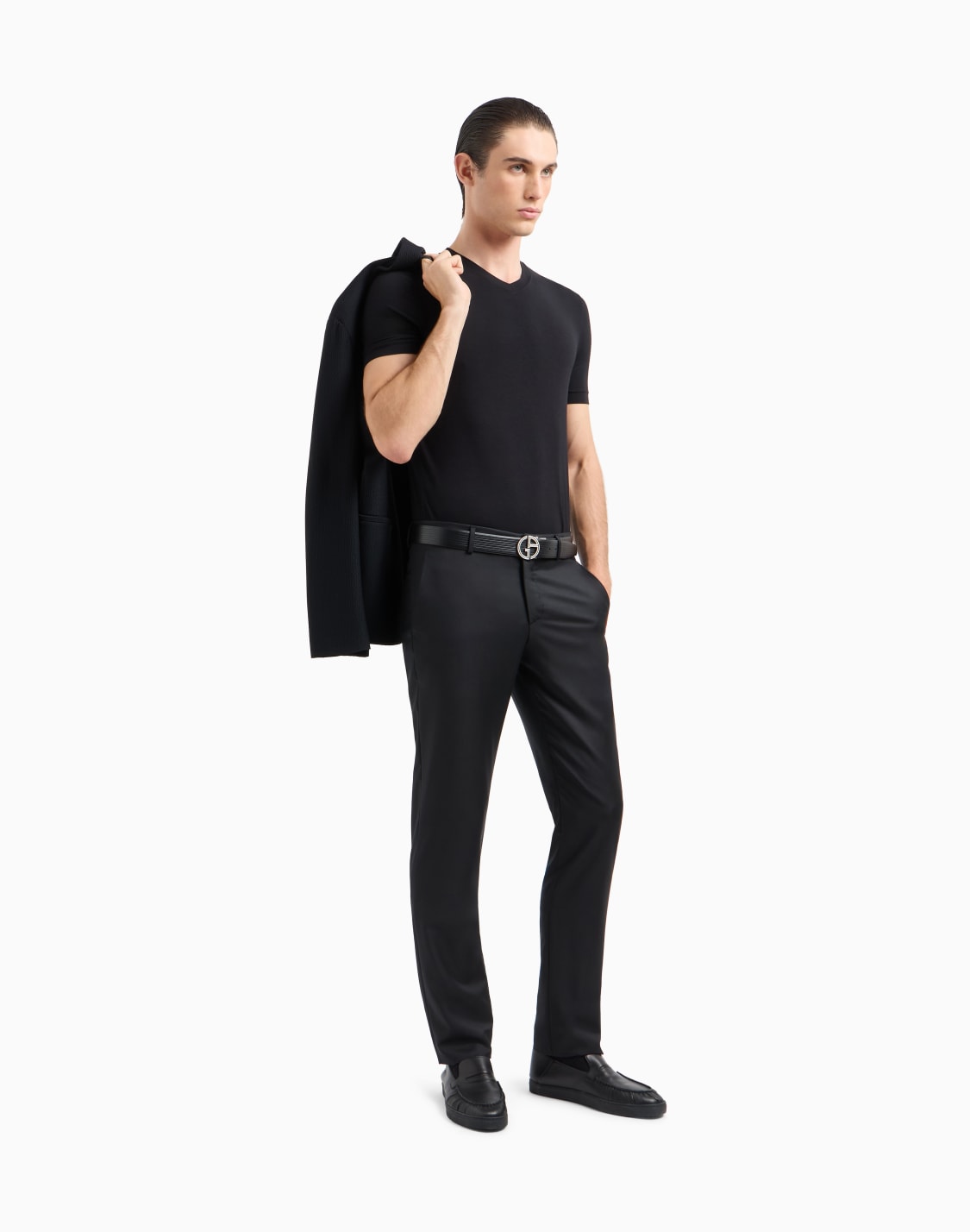 camiseta-icon-de-punto-de-viscosa-elstica-con-cuello-de-pico-negro--giorgio-armani