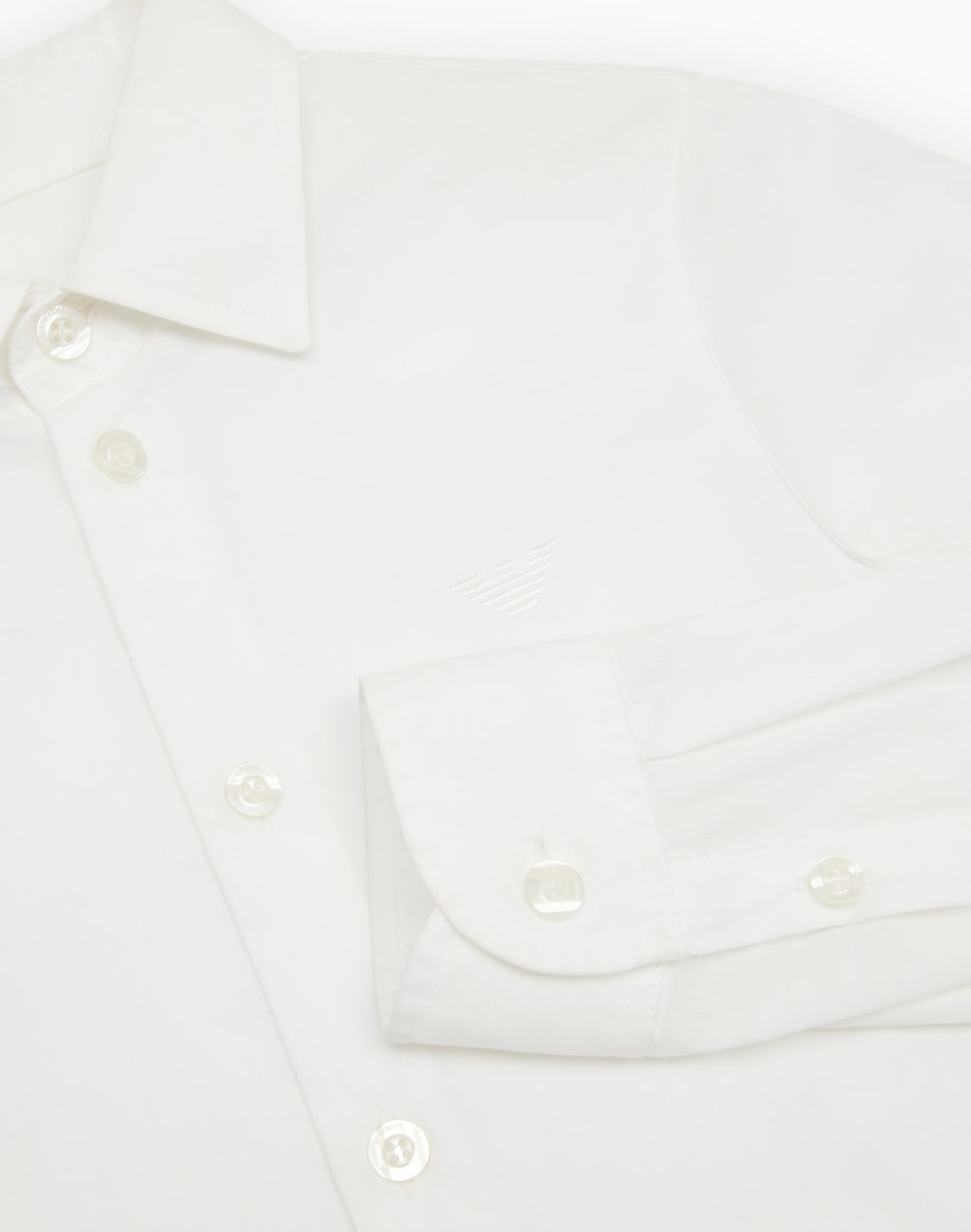 camicia-in-popeline-con-ricamo-aquila-a-tono-bianco--emporio-armani
