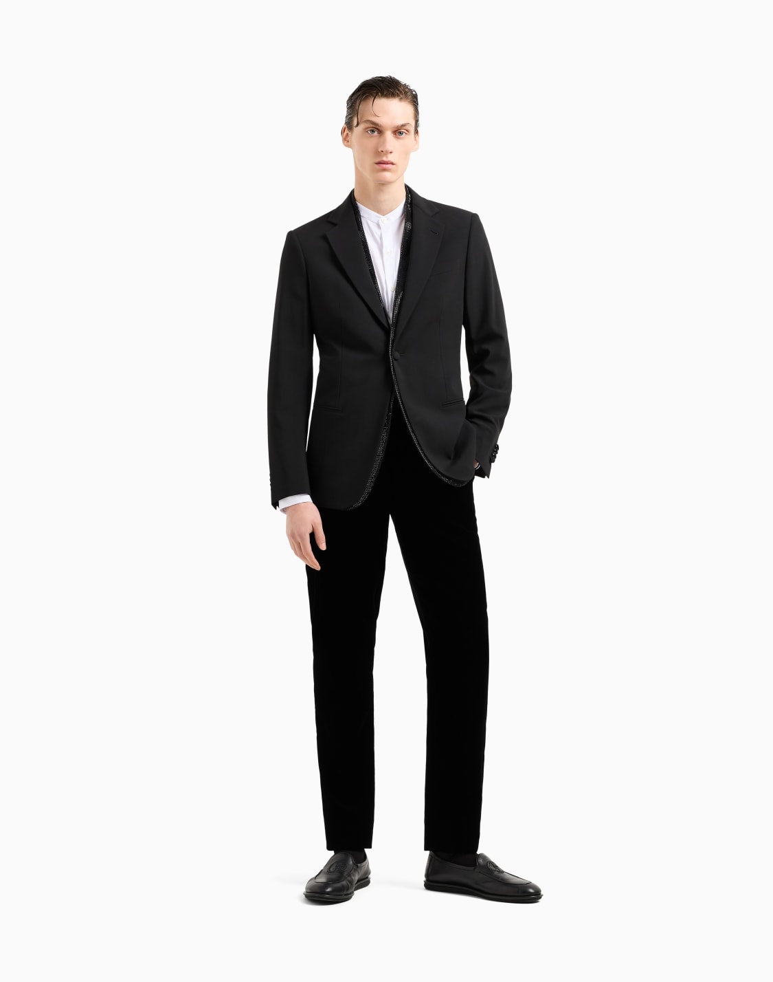 giorgios-jacket-single-breasted-jacket-in-wool-crpe-with-rhinestone-detail-black--giorgio-armani