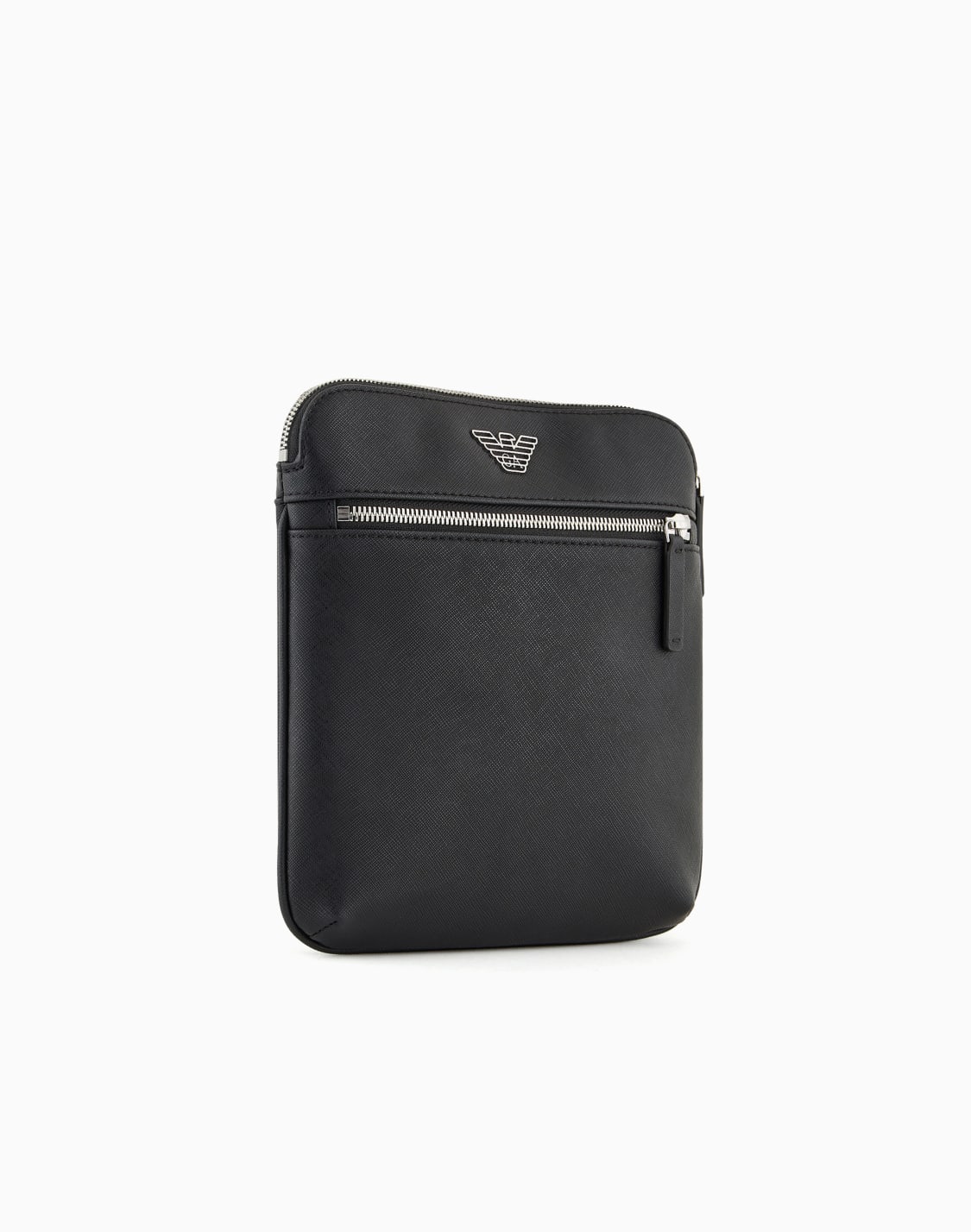 tracolla-piatta-in-pelle-rigenerata-saffiano-placchetta-aquila-asv-nero--emporio-armani