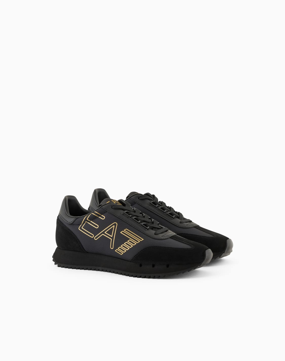 black-and-white-vintage-sneakers-black--ea7