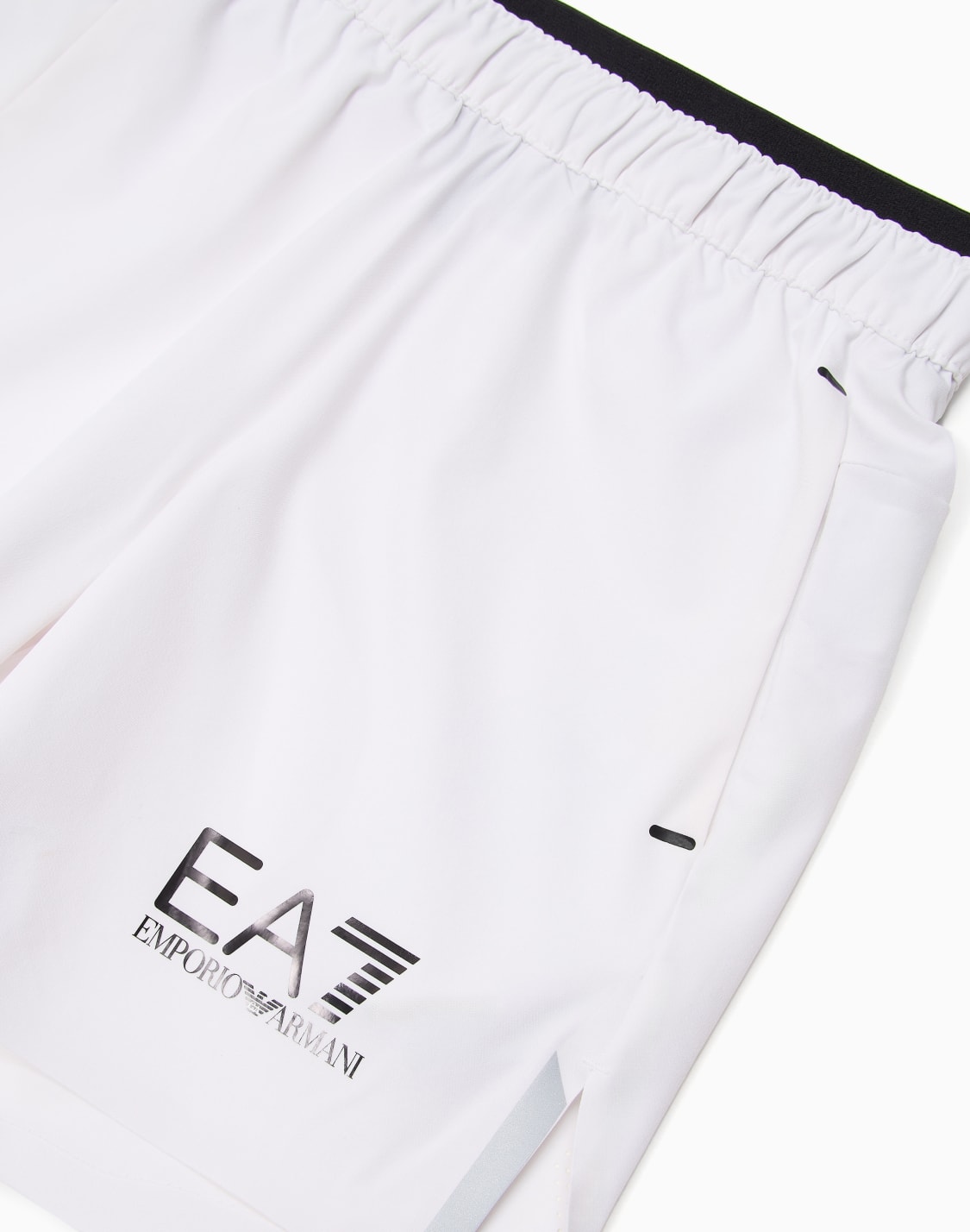 tennis-pro-boy-shorts-in-ventus7-technical-fabric-white--ea7