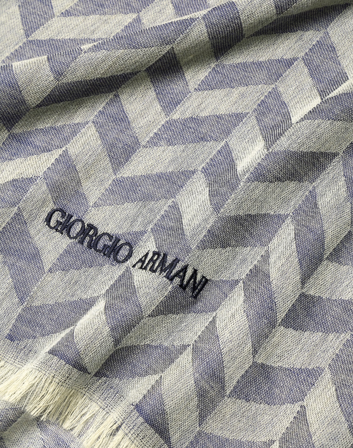 stola-in-cashmere-jacquard-blu--giorgio-armani