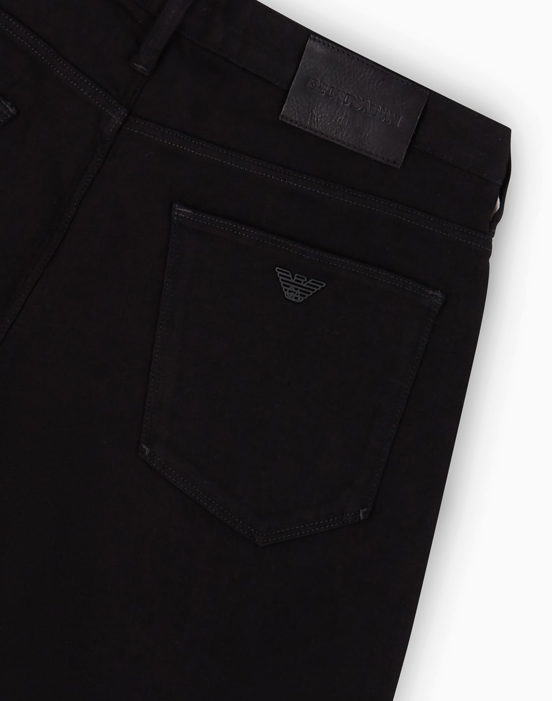 スリムフィットジンズ-j06-コンフォトデニム105オンス-ウォッシュ加工-ブラック--emporio-armani