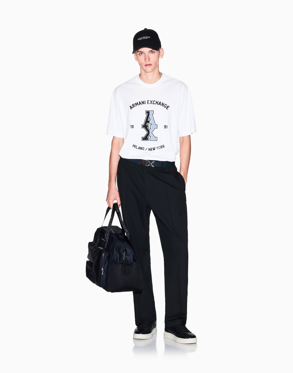 regular-fit-graphic-logo-t-shirt-white--armani-exchange
