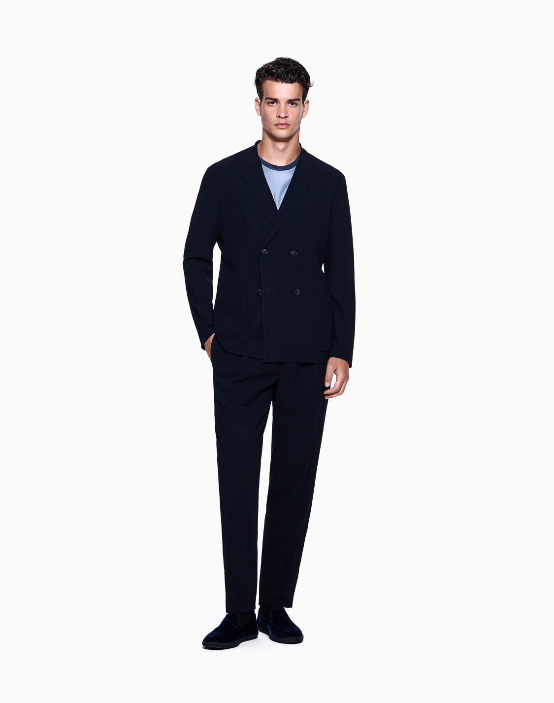 double-breasted-jacket-in-crpe-virgin-wool-navy-blue--giorgio-armani