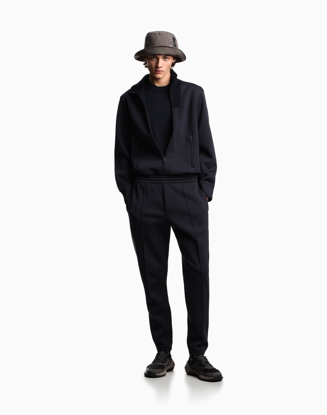 travel-essentials-full-zip-sweatshirt-in-double-jersey-navy-blue--emporio-armani
