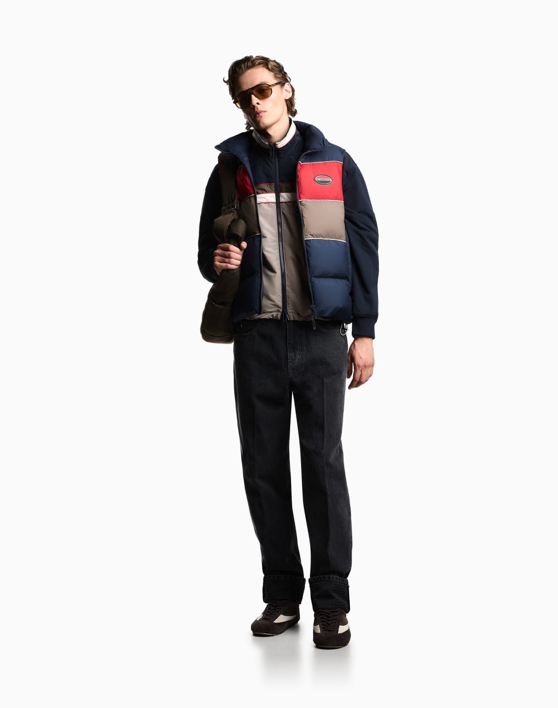 water-repellent-quilted-ripstop-nylon-sleeveless-down-jacket-navy_blue--emporio-armani