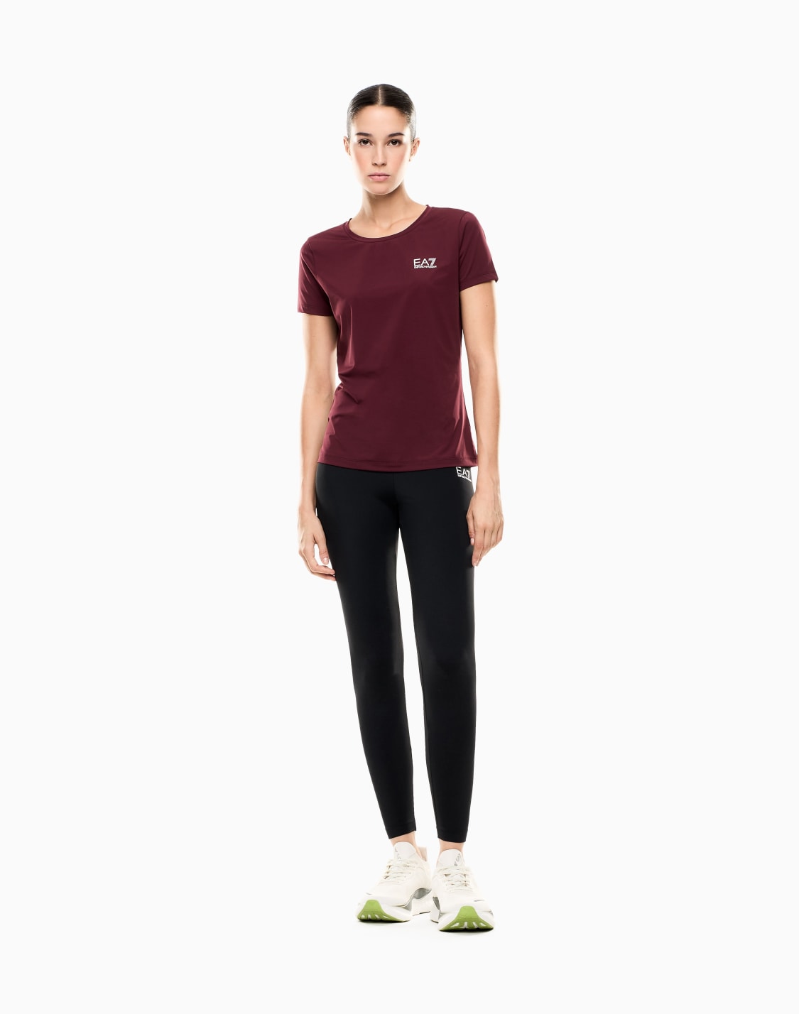 dynamic-athlete-t-shirt-in-vigor7-technical-fabric-burgundy--ea7