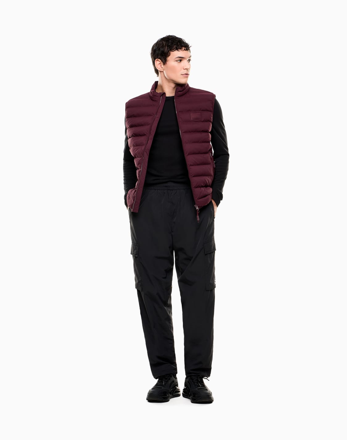 technical-fabric-padded-gilet-burgundy--ea7