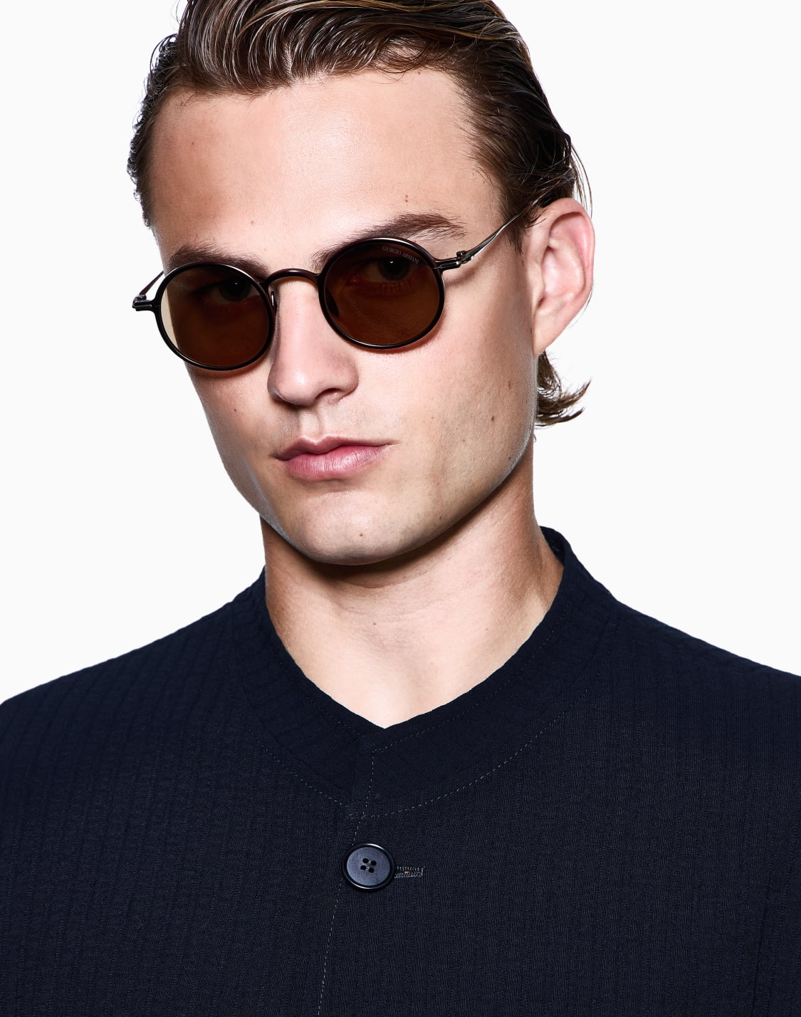occhiali-da-sole-da-uomo-forma-tonda---giorgio-armani