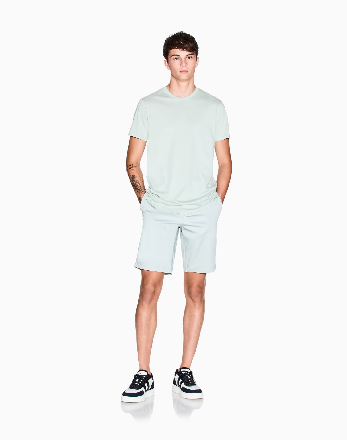 camiseta-slim-fit-de-algodn-pima-verde--armani-exchange