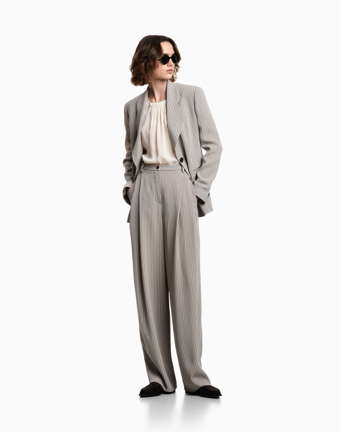 icon-striped-fluid-crpe-darted-trousers-beige--emporio-armani