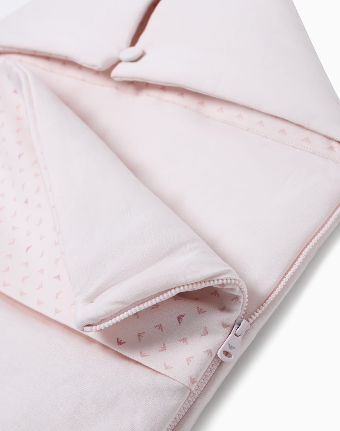 sleeping-bag-with-op-art-eagle-print-pink--emporio-armani