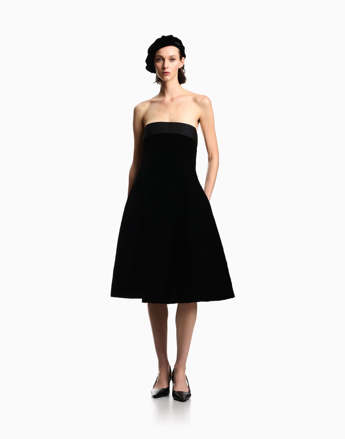 ミディドレス-ブラック--emporio-armani