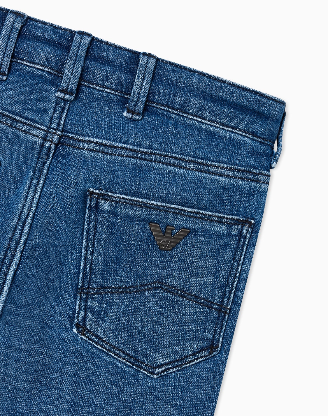 jean-j06-en-denim-stretch-bleu--emporio-armani