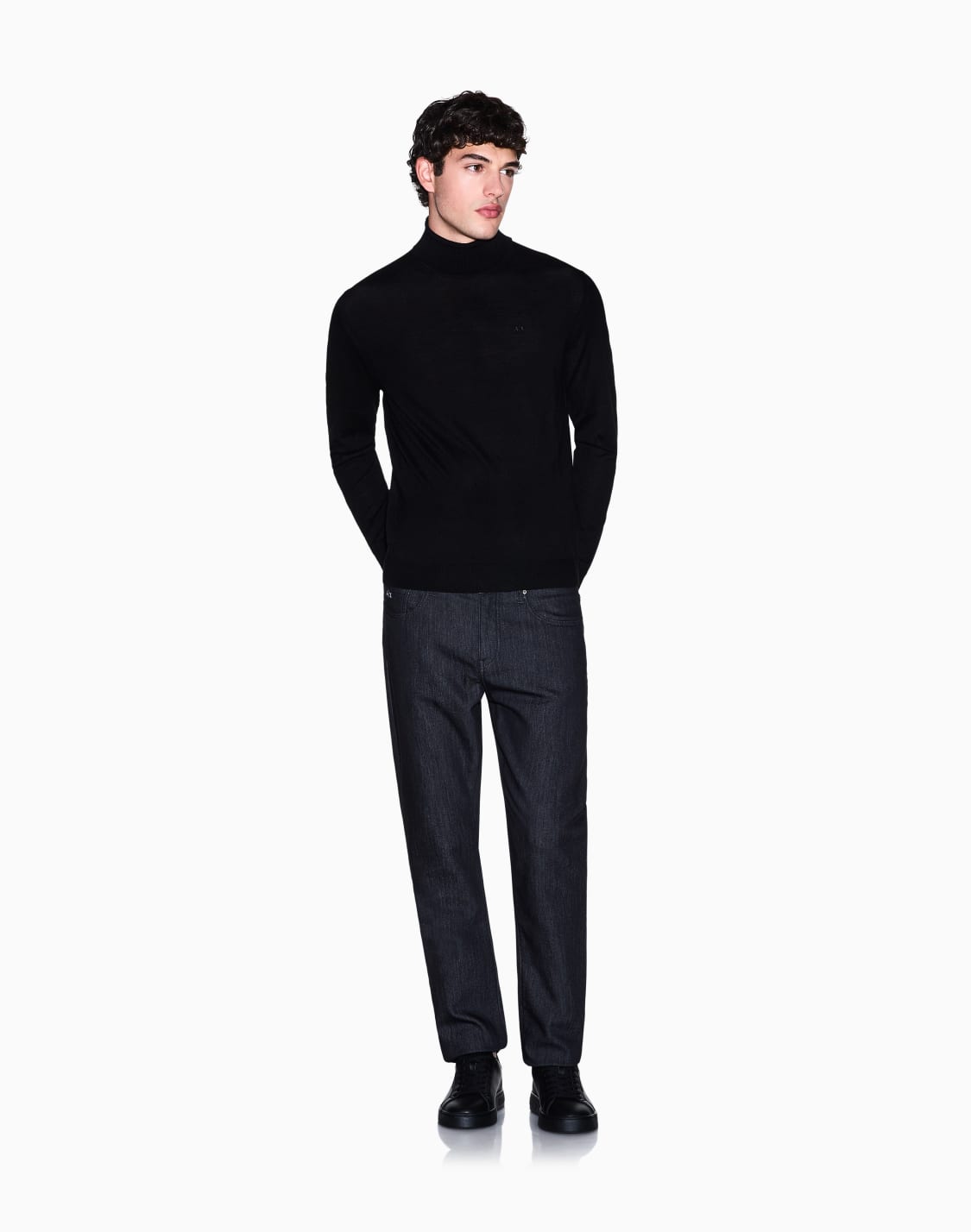 virgin-wool-turtleneck-sweater-black--armani-exchange