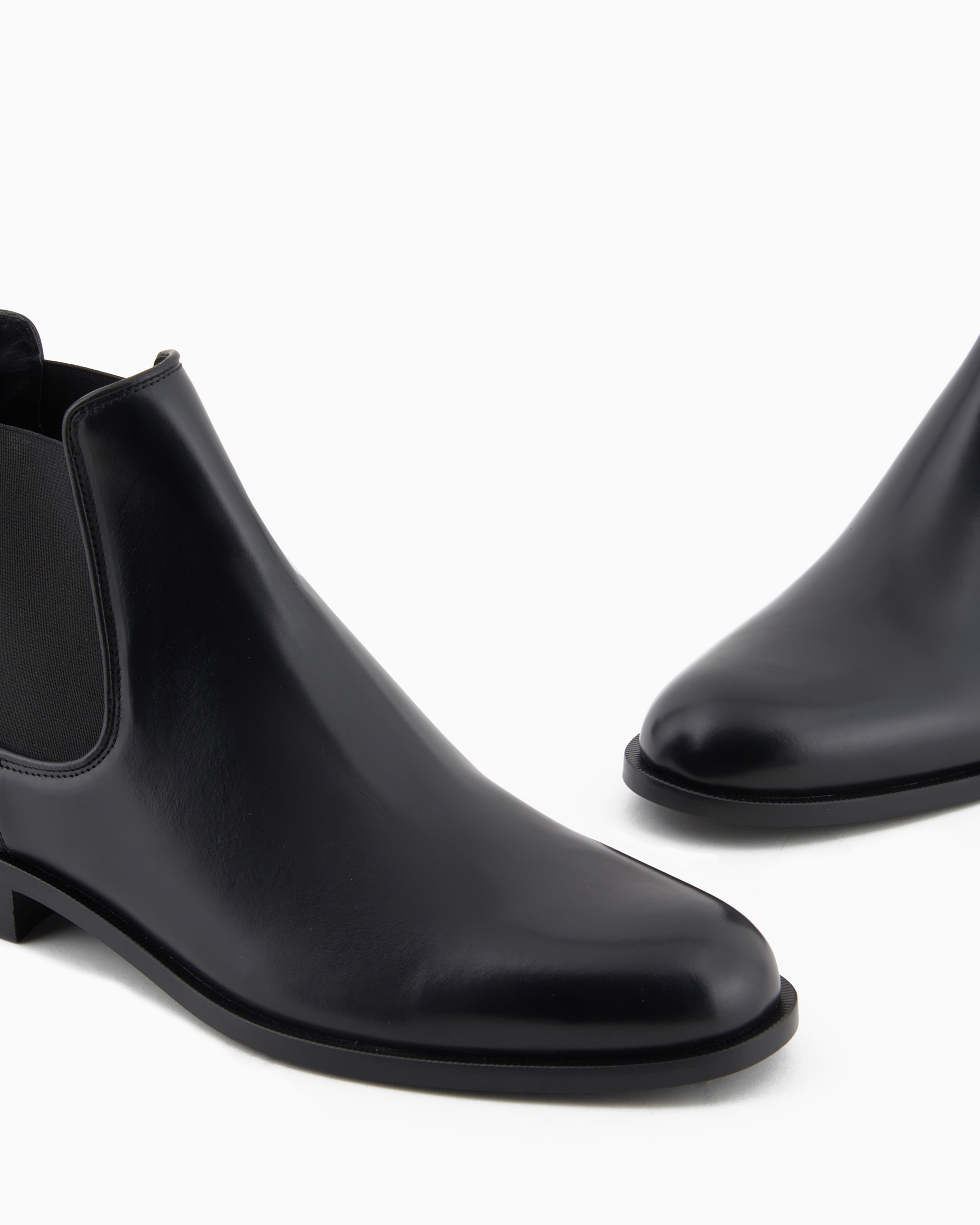 GIORGIO ARMANI ANTIQUE-EFFECT LEATHER ANKLE BOOTS