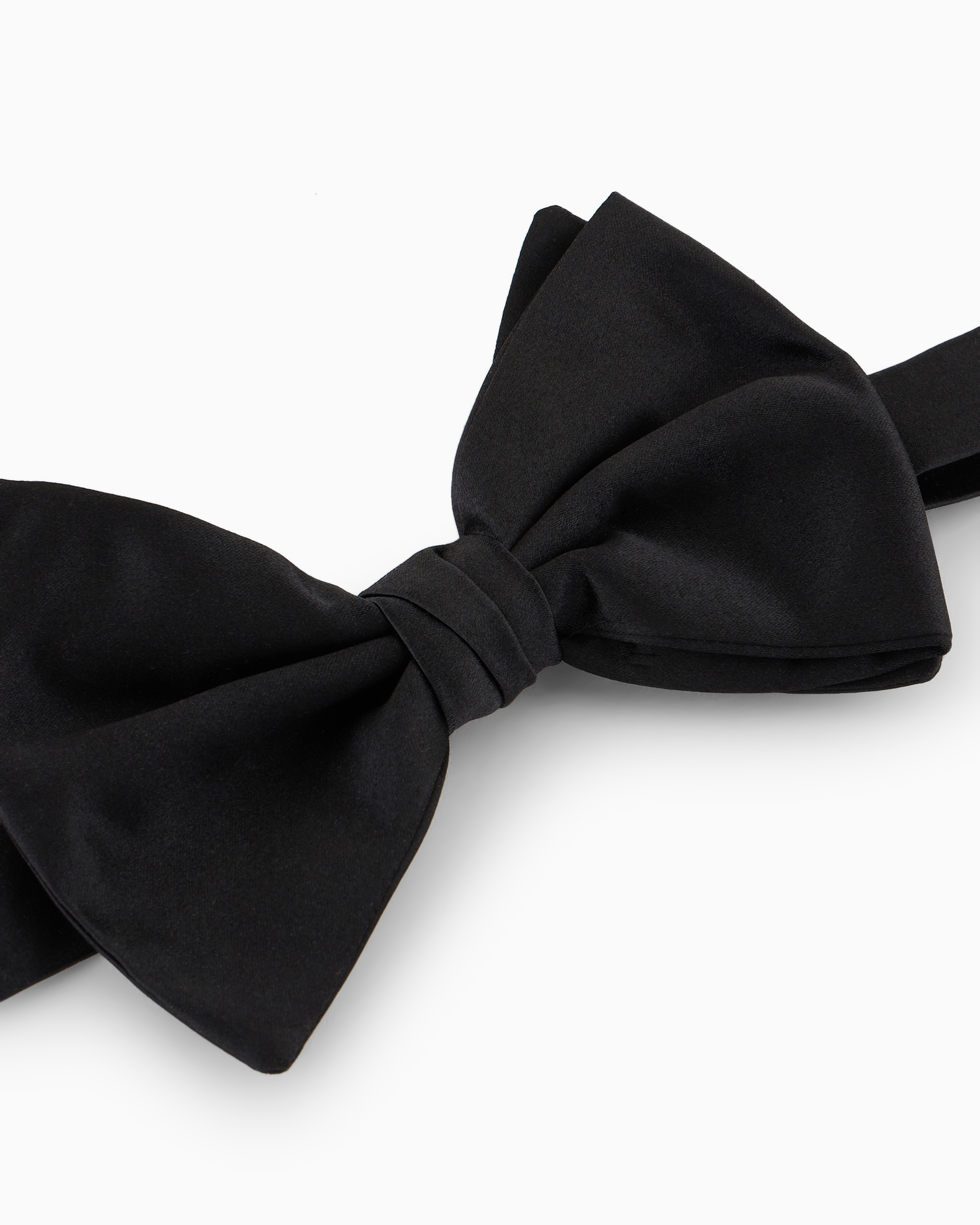Giorgio Armani Official Store Pure Silk Bow Tie In Noir