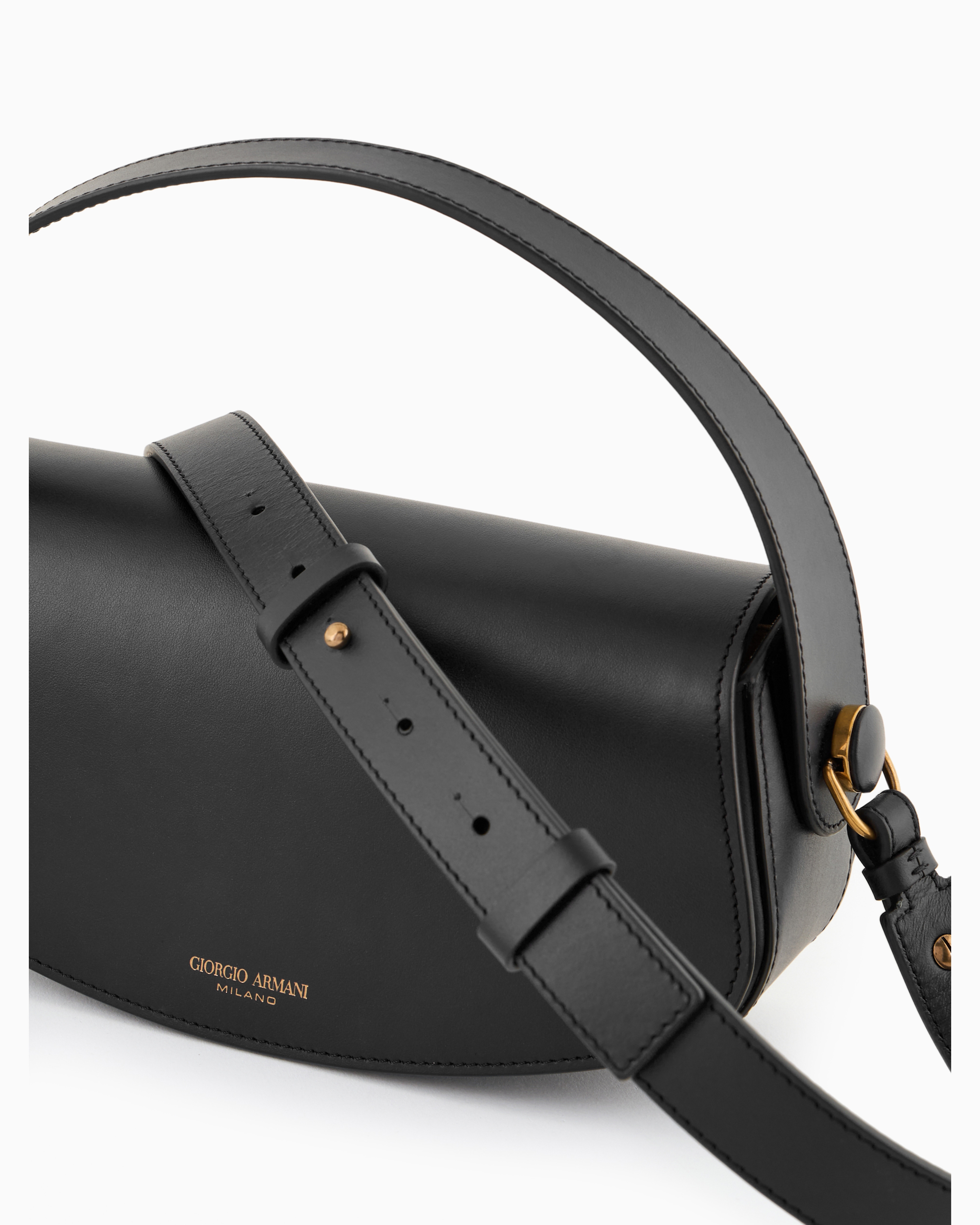 Giorgio Armani Official Store Leather Handbag In Noir