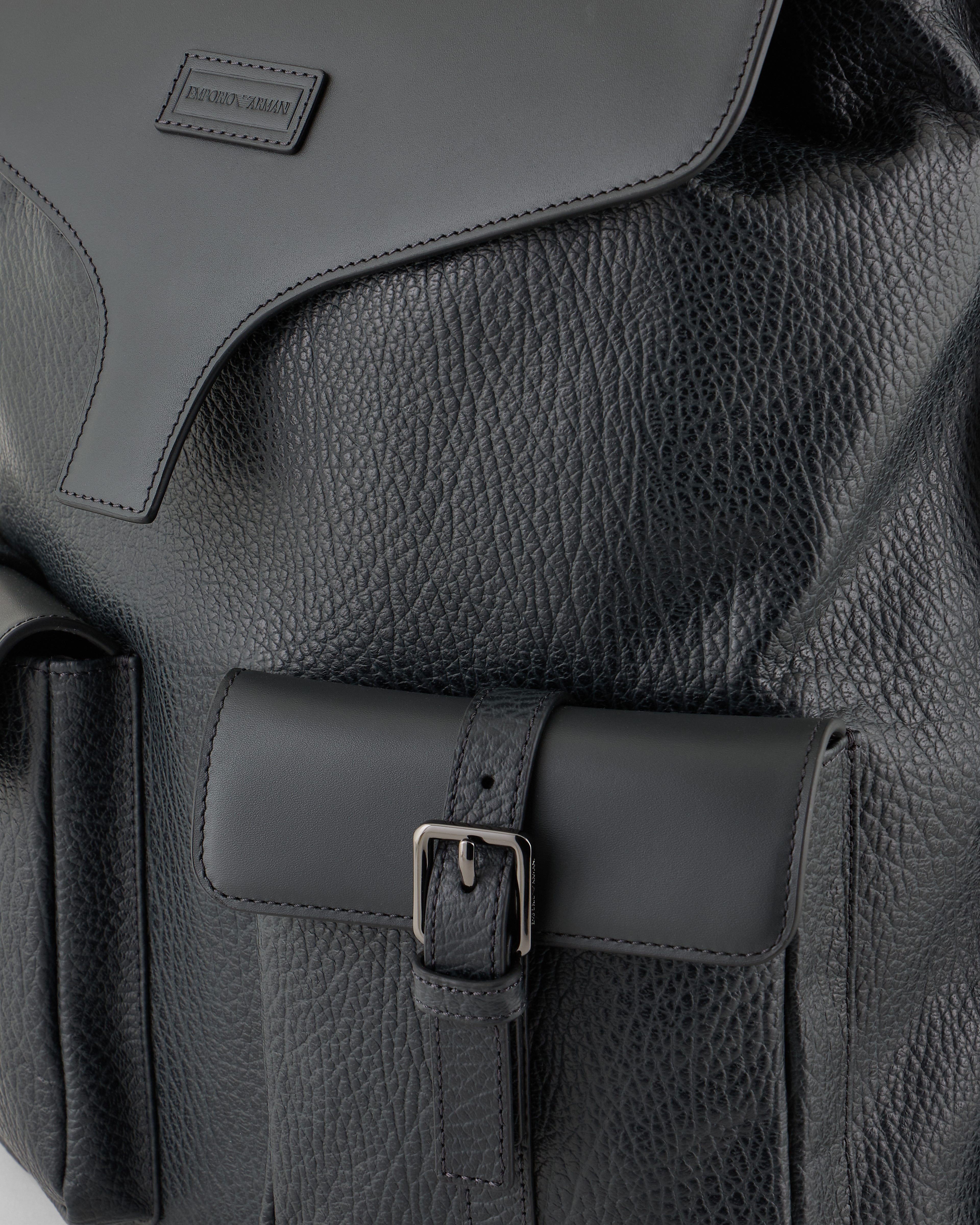 EMPORIO ARMANI PEBBLED-LEATHER BACKPACK WITH SMOOTH LEATHER DETAILS 