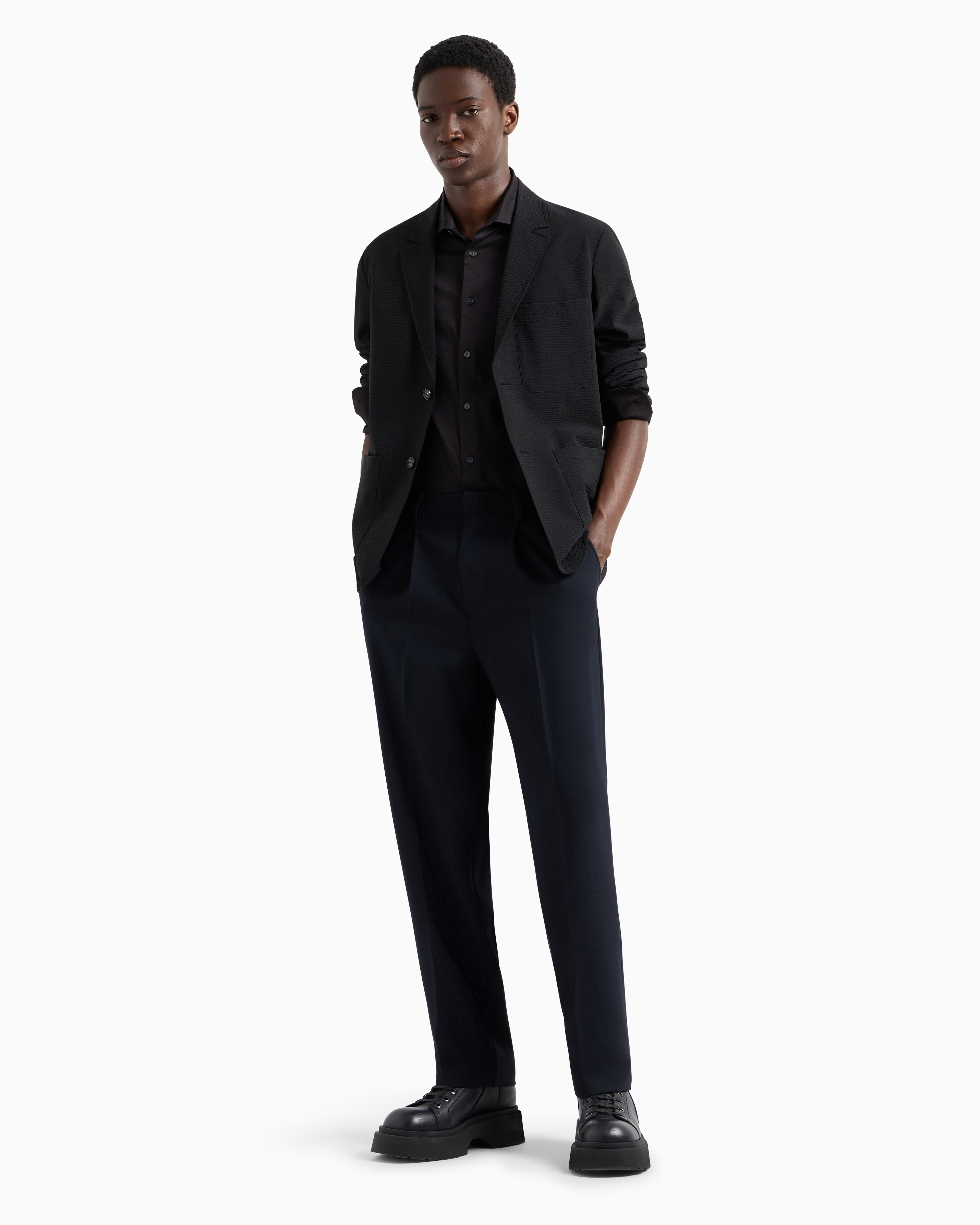 Single-breasted jacket in technical seersucker fabric
