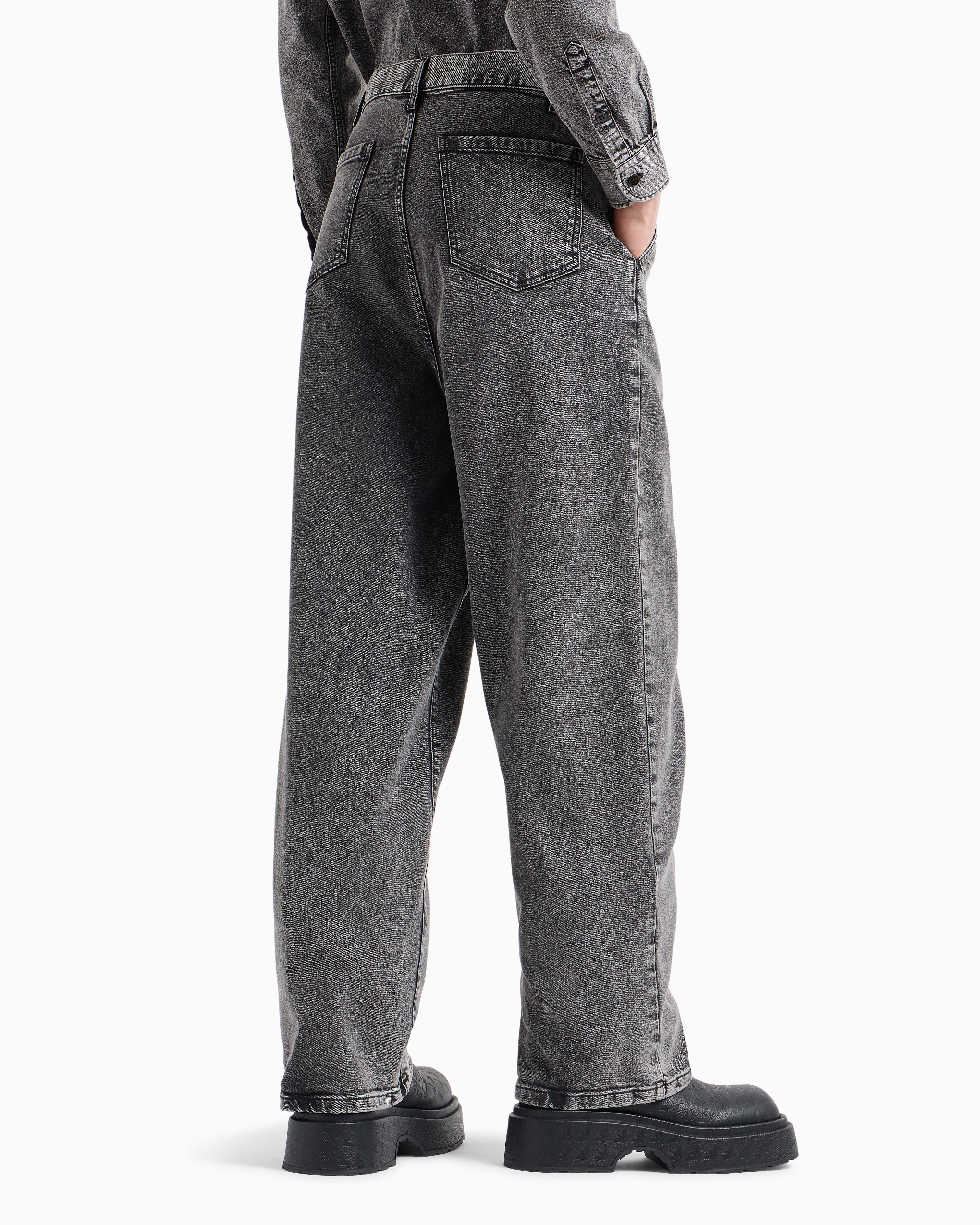 Emporio Armani Official Store Garment-treated Denim Jeans With Darts In Schwarz
