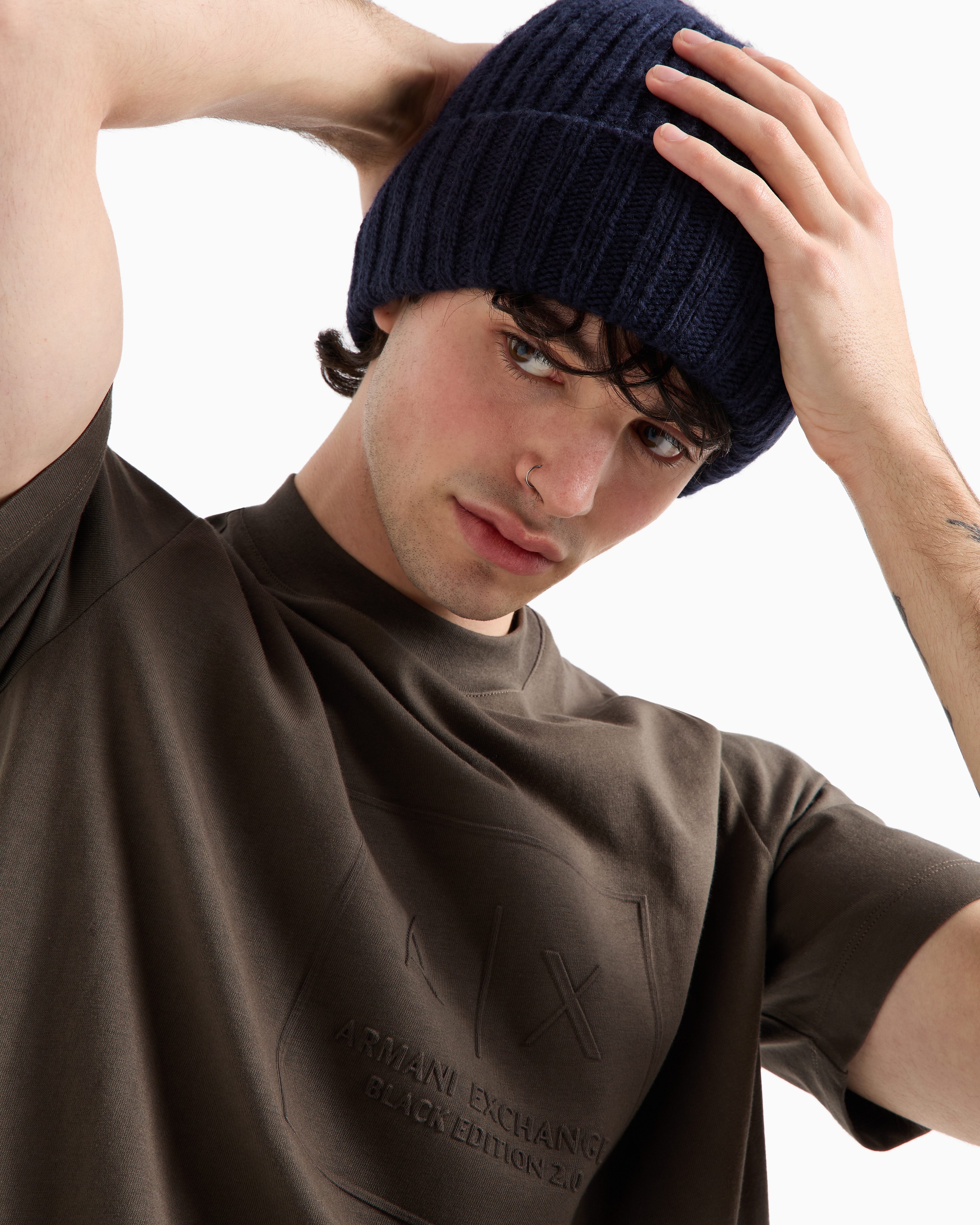 XM000089_AF10361_U8119_A_FW202