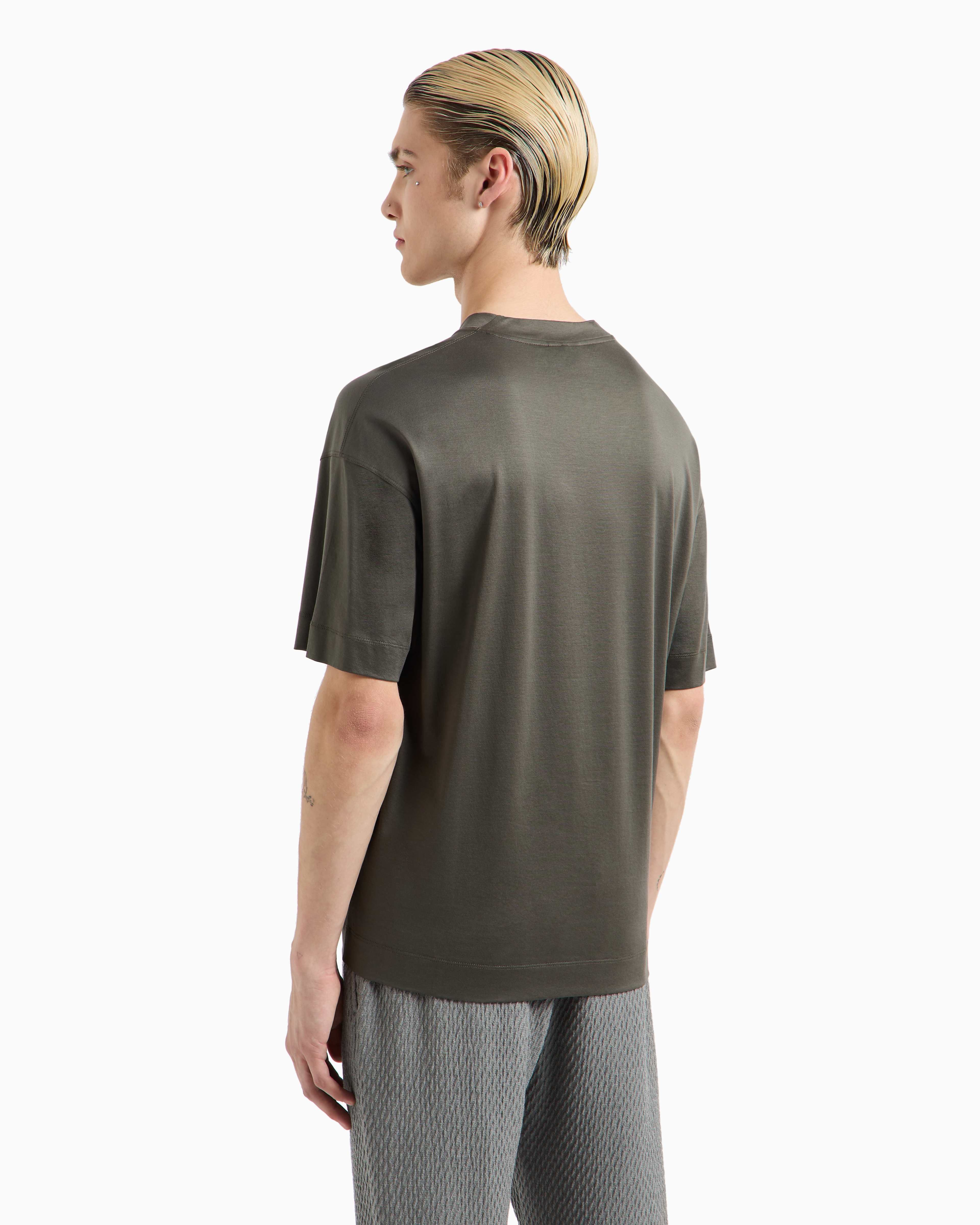 Emporio Armani Official Store Asv T-shirt Mit V-ausschnitt Aus Lyocell-mischjersey In Military-grün