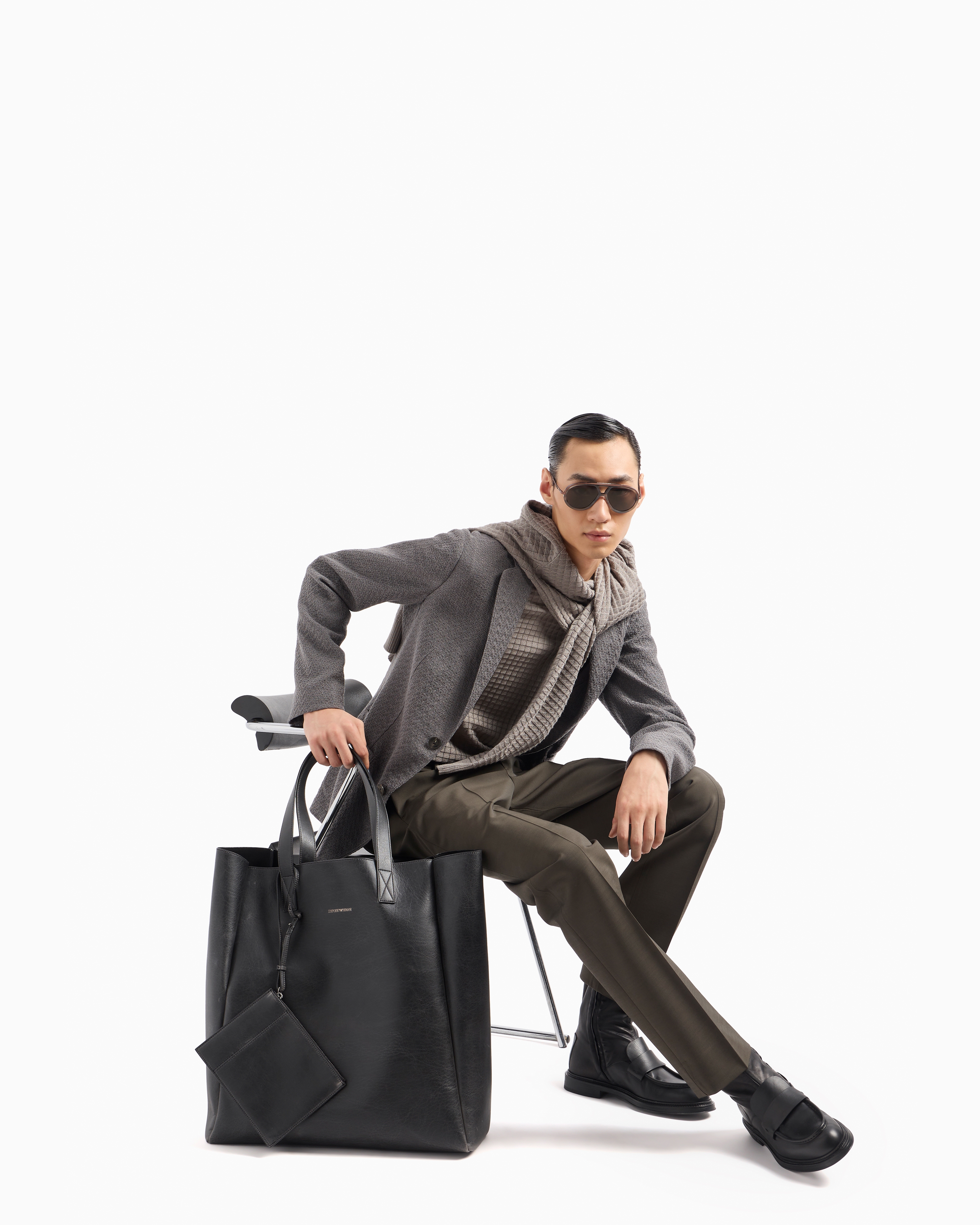Emporio Armani Textured Single-breasted Blazer In Grey