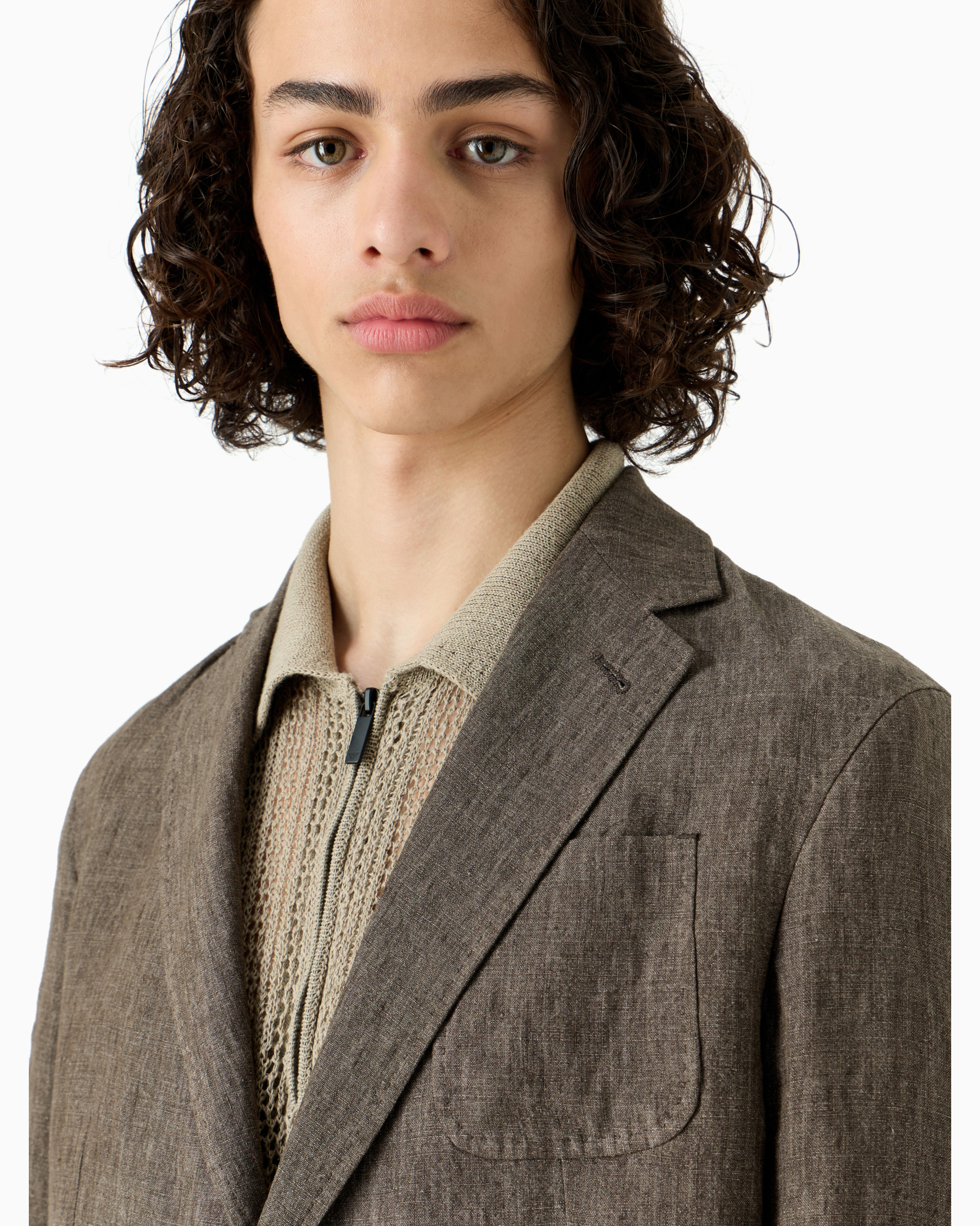 Emporio Armani Single-breasted Jacket In Faded Linen With A Crêpe Texture In Marron