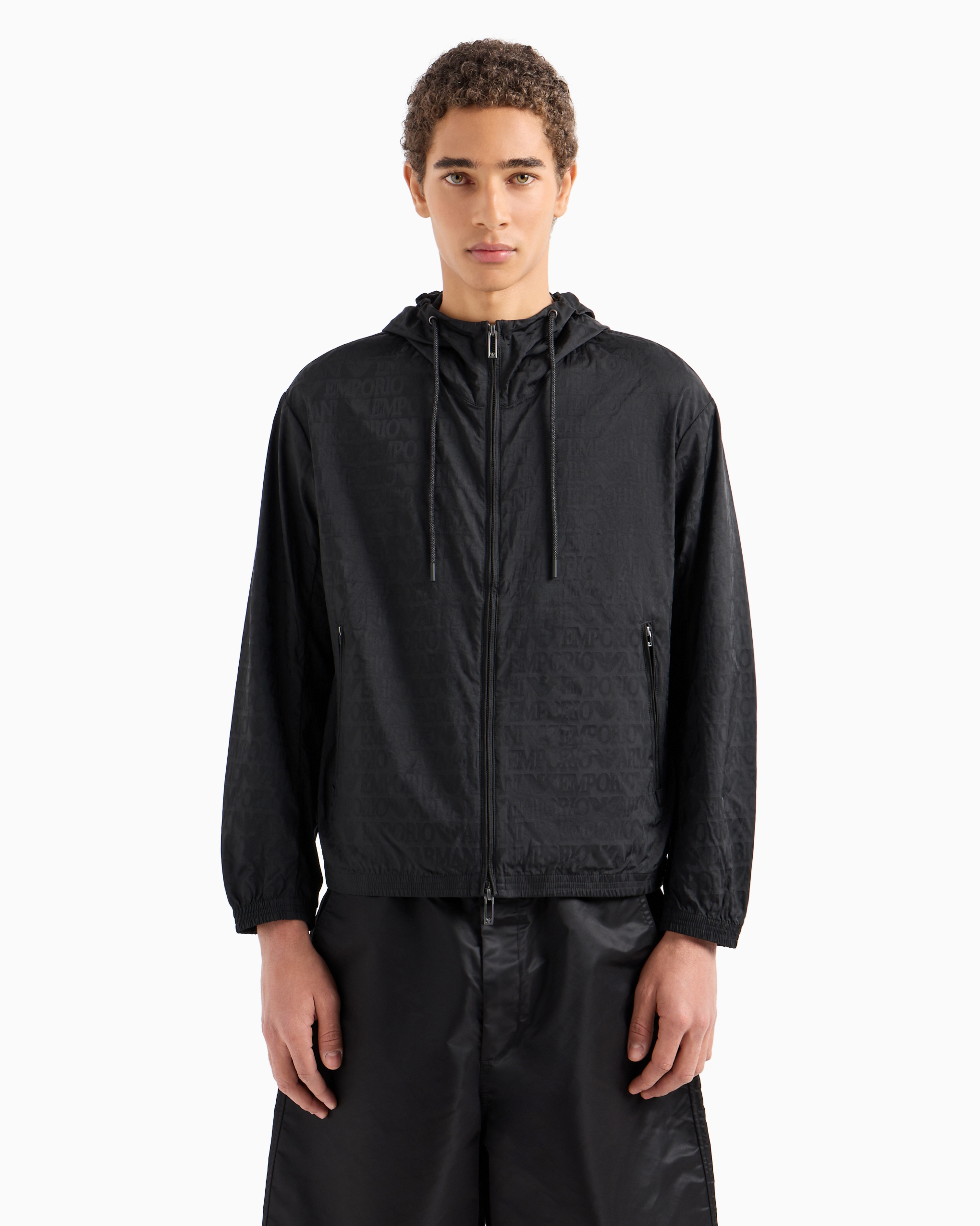 【ARMANI】ロゴフーディー★国内発関税込 Emporio Armani Logo-jacquard Hooded Blouson In Black | ModeSens