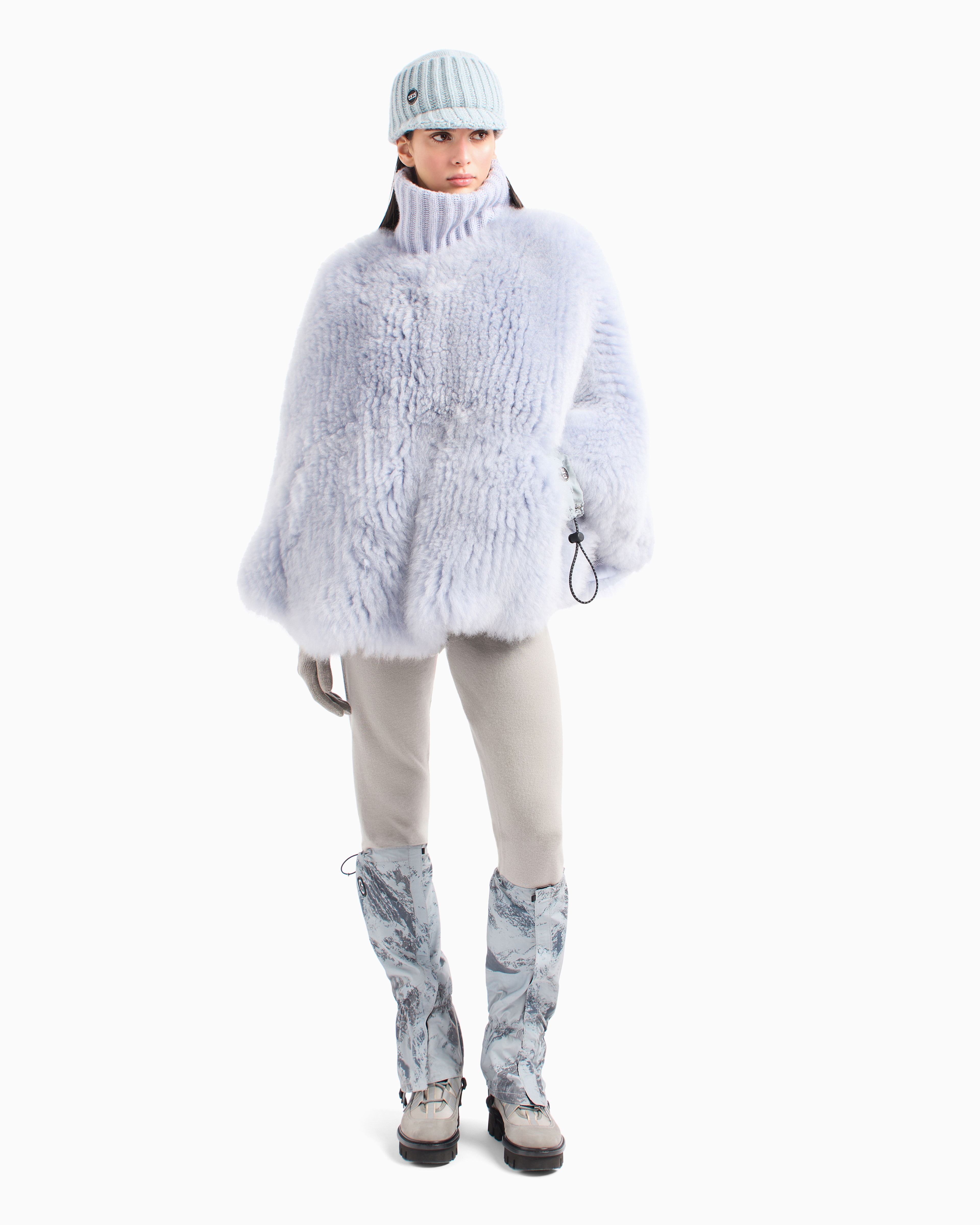 Giorgio Armani Neve Cashmere Interlock Trousers In Beige