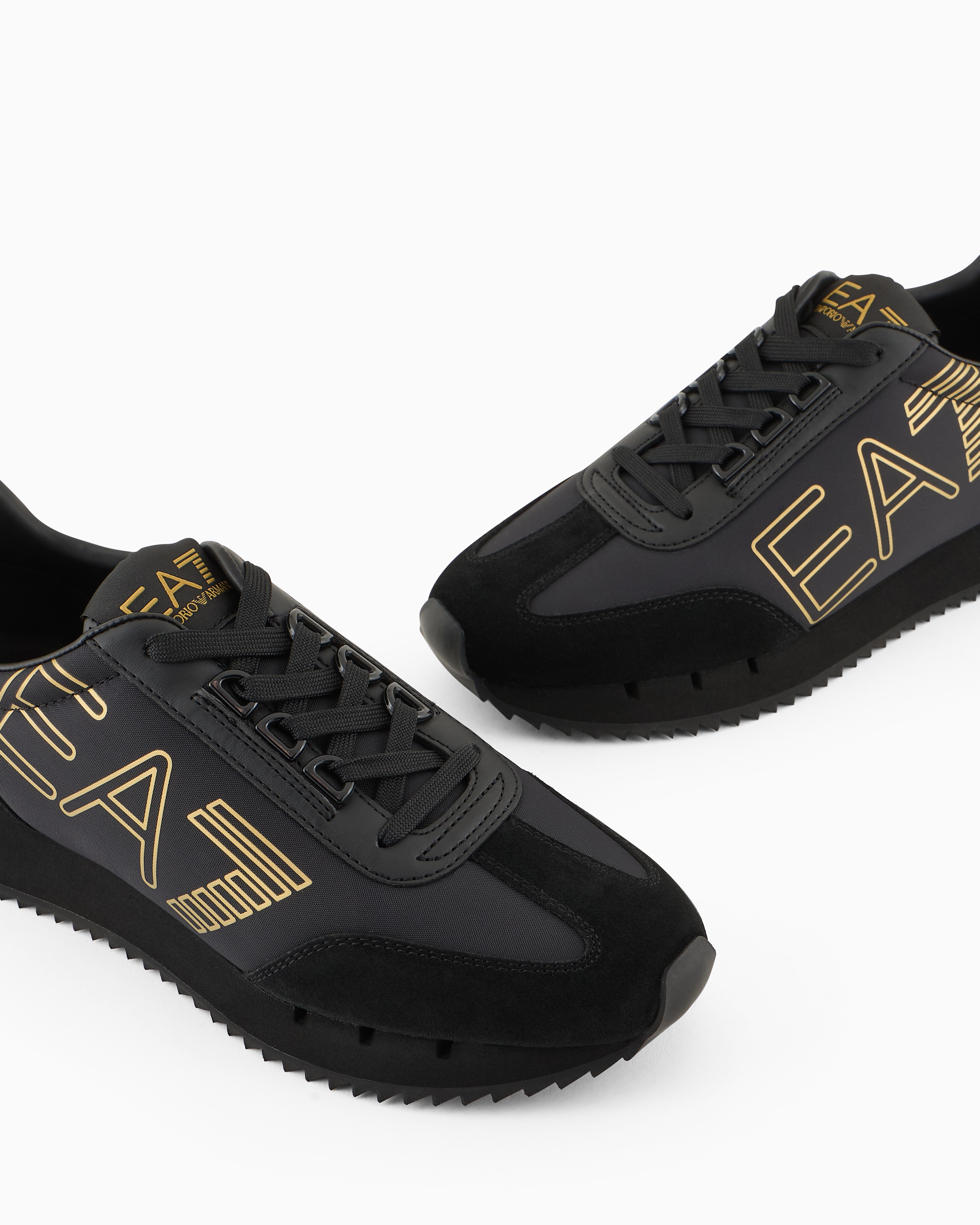 Ea7 Official Store Sneakers Noires Et Blanches Vintage In Two-tone