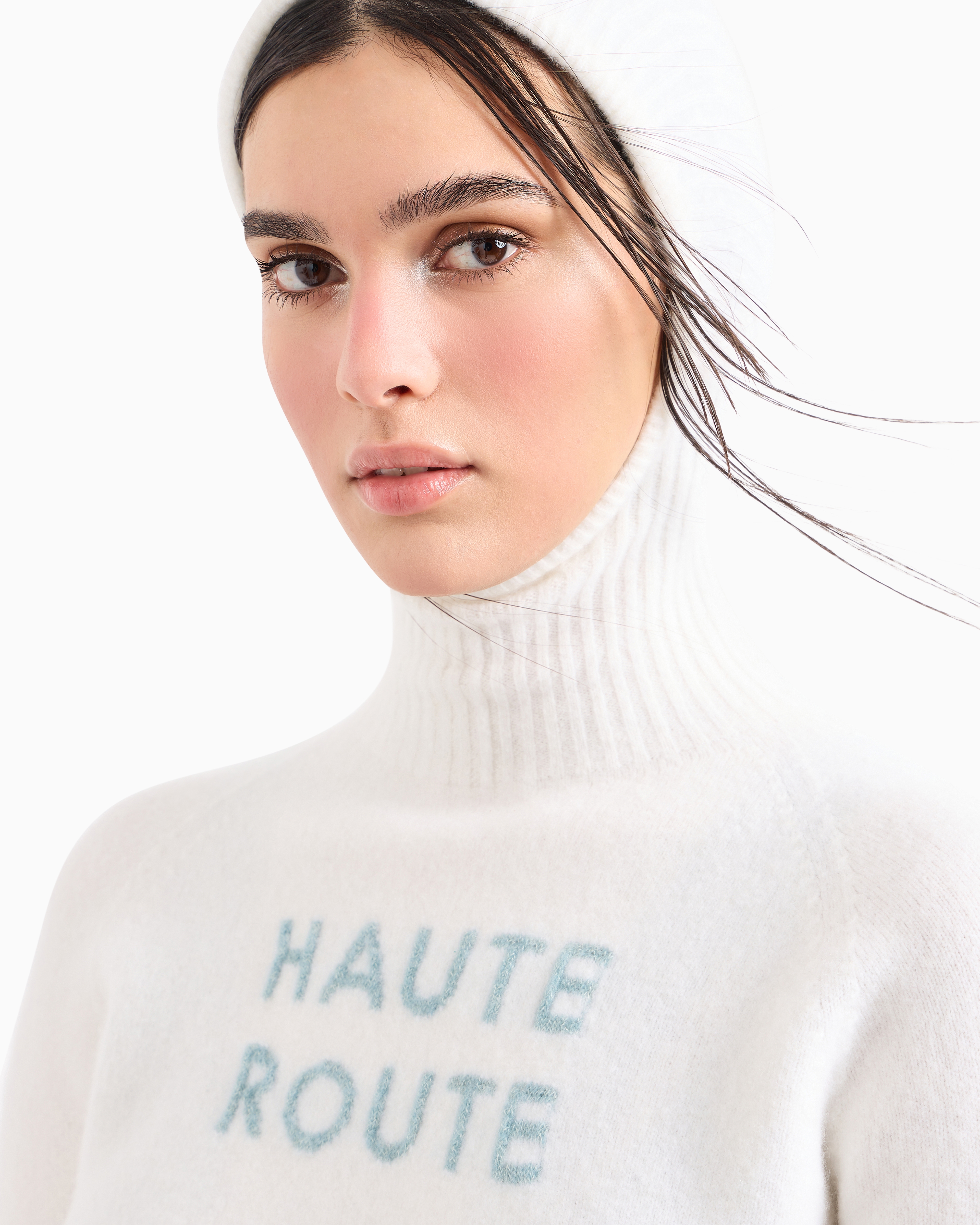 Giorgio Armani Neve Hooded Jumper In A Blend Of Cashmere And Virgin Wool In White