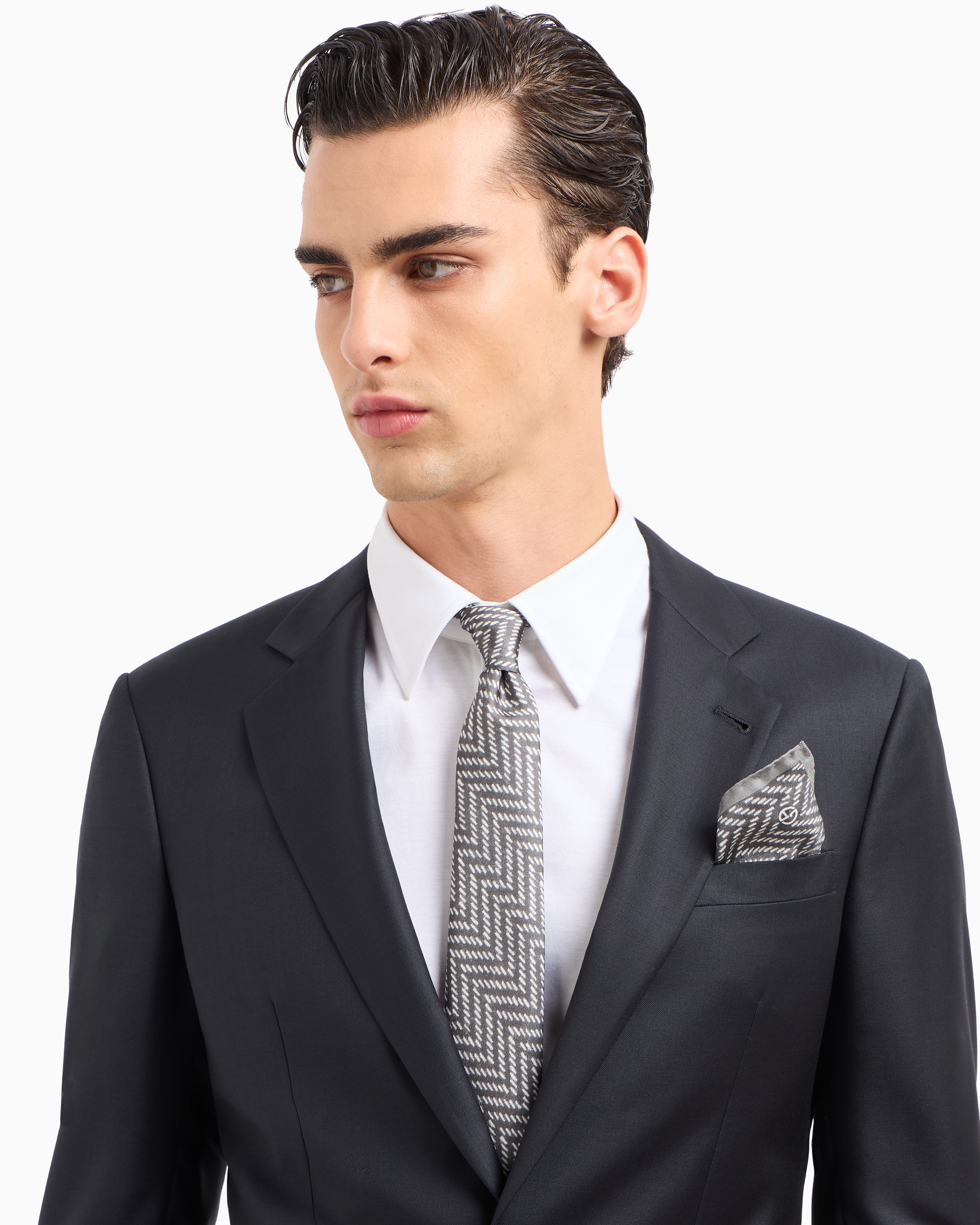 ARMANI COLLEZIONI ネクタイ&ポケットチーフセット undefined