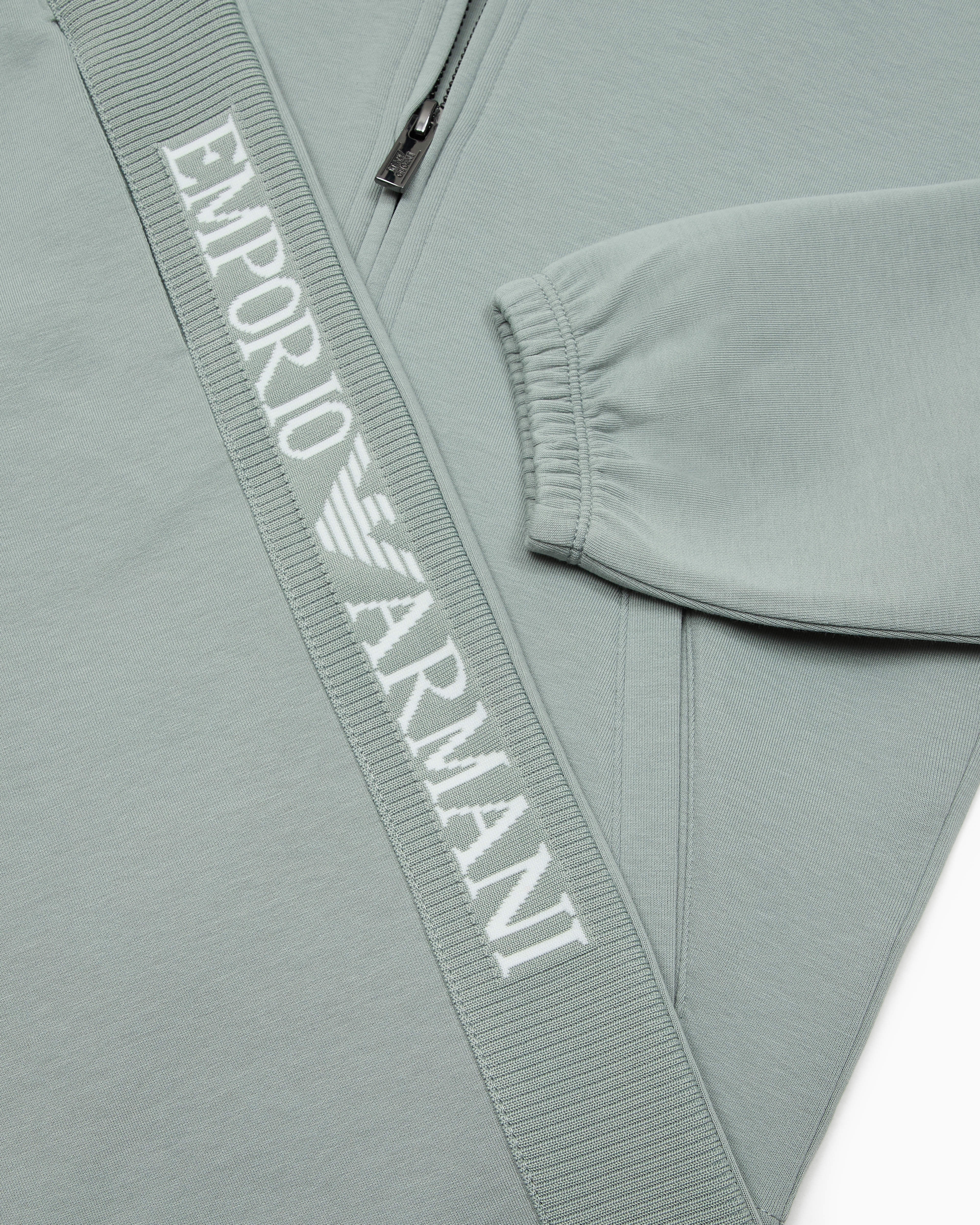 EMPORIO ARMANI COMFORT-FIT DOUBLE-JERSEY TRACKSUIT FEATURING A HOODED SWEATSHIRT WITH ZIP AND JACQUARD LOGO 