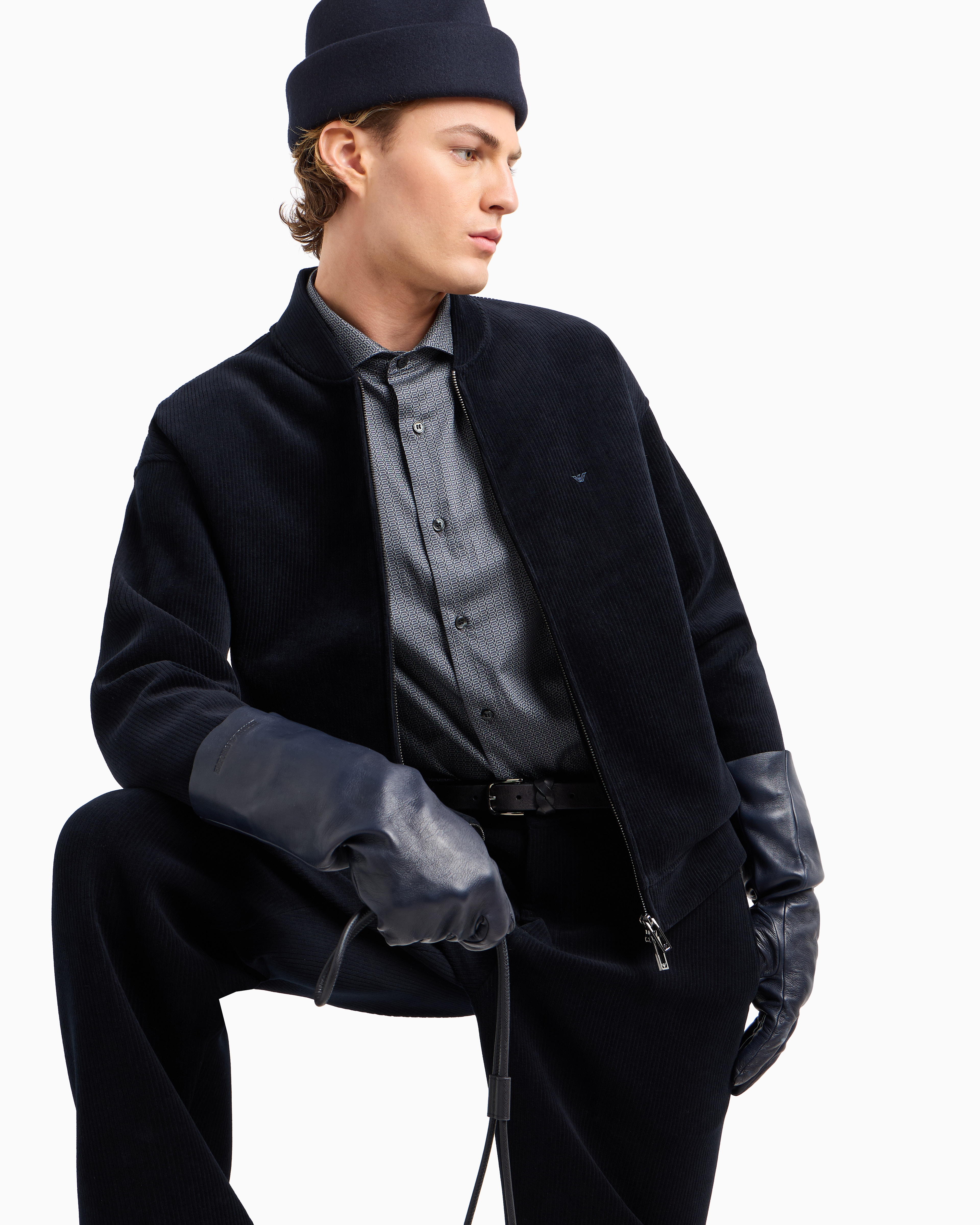 Emporio Armani◆ロゴ刺繍入り ジップアップスウェットシャツ zen_7537217282