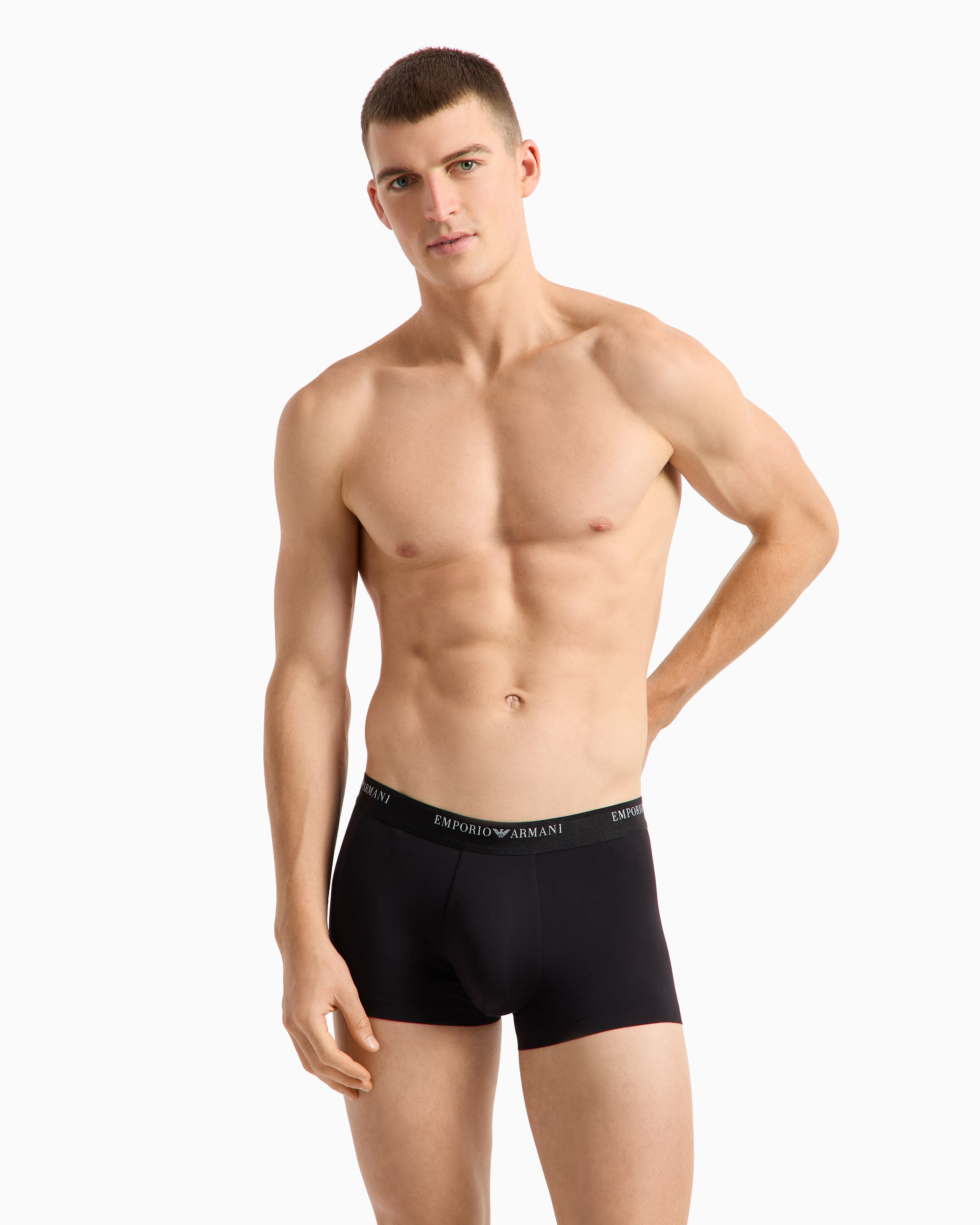 Shop Emporio Armani Eng Anliegende Boxershort Aus Weichem Modal Mit Logobund In Schwarz